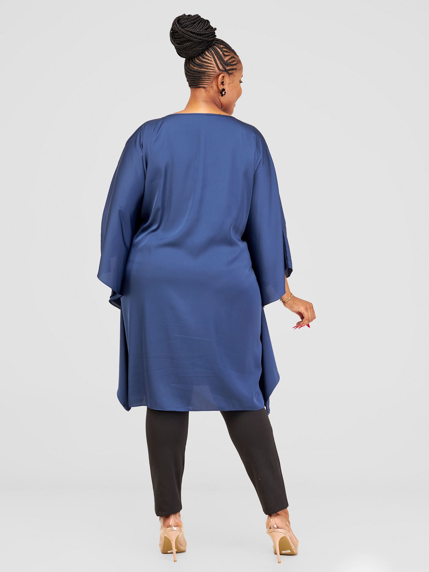 Vivo Alika Knee Length Kimono - Navy