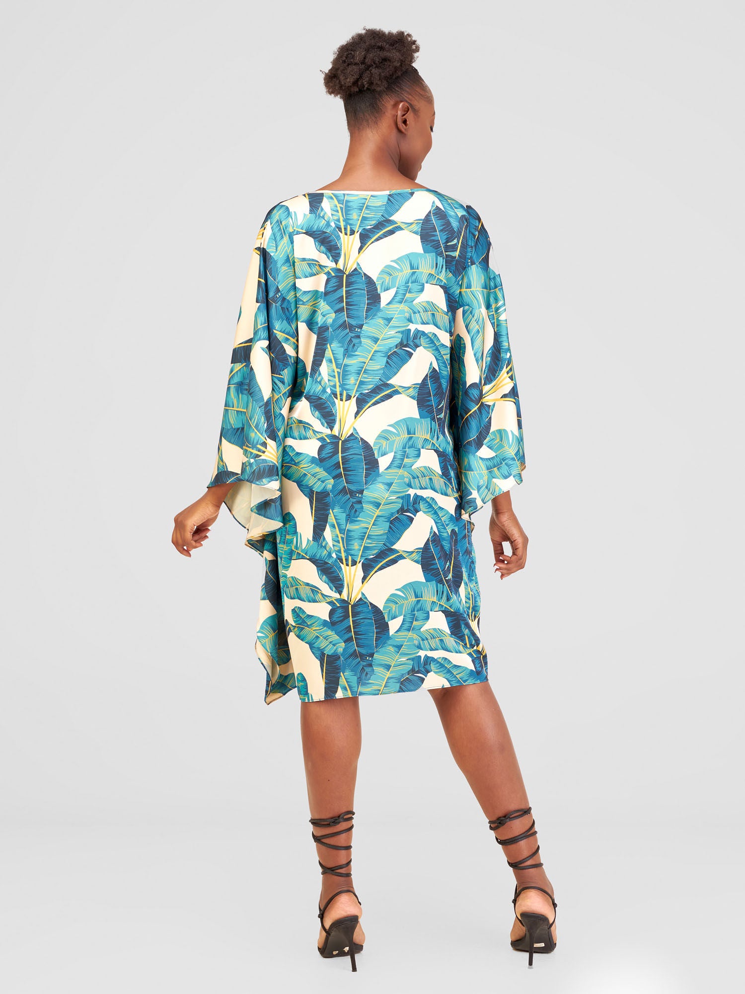 Vivo Alika Knee Length Kimono - Taupe / Green