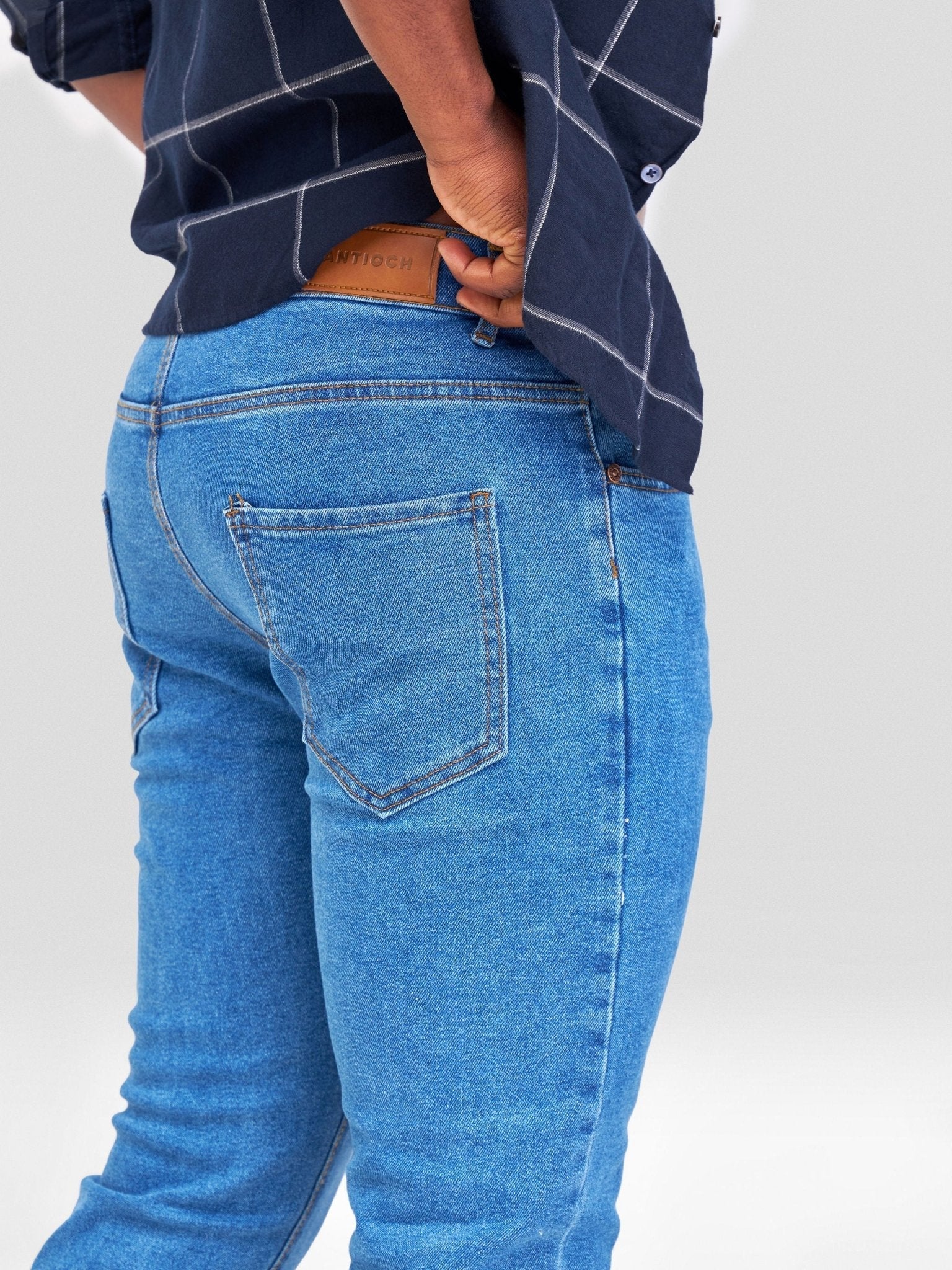 Denim Haven Classic Men's Straight Jeans - Light Blue - Shopzetu