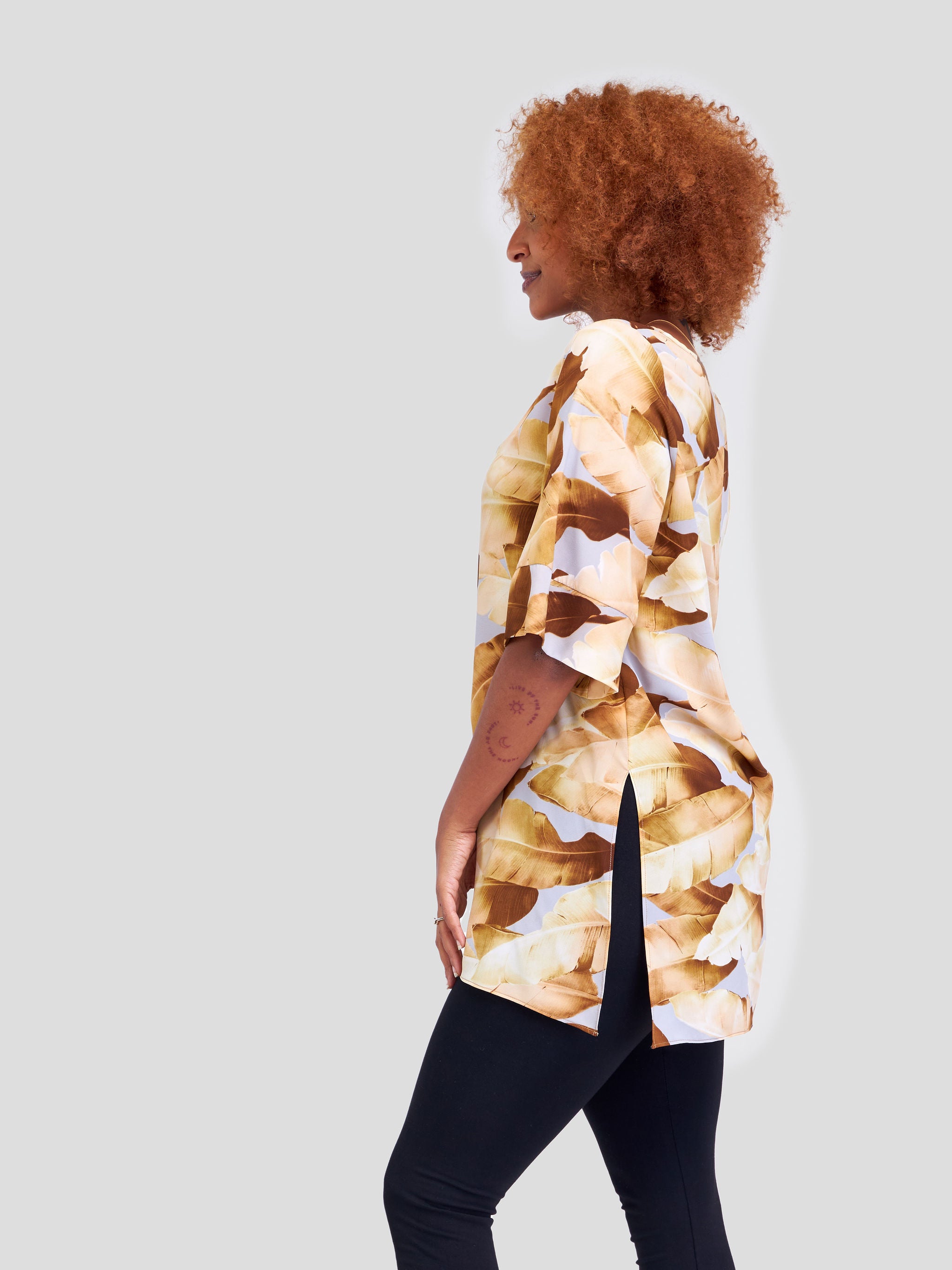Vivo Maisha Tunic Top - Grey / Taupe Leaf Print