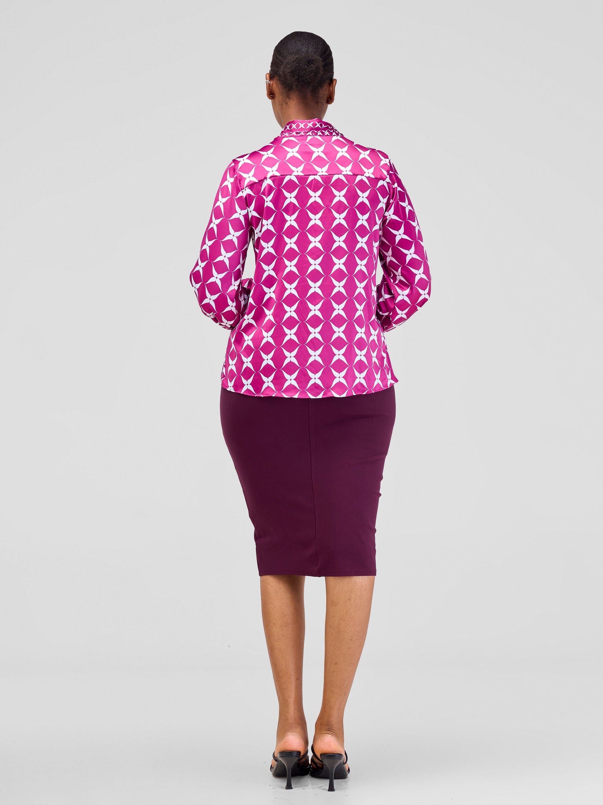 Vivo Arafa Bishop Sleeve Top - White / Purple Clover Print
