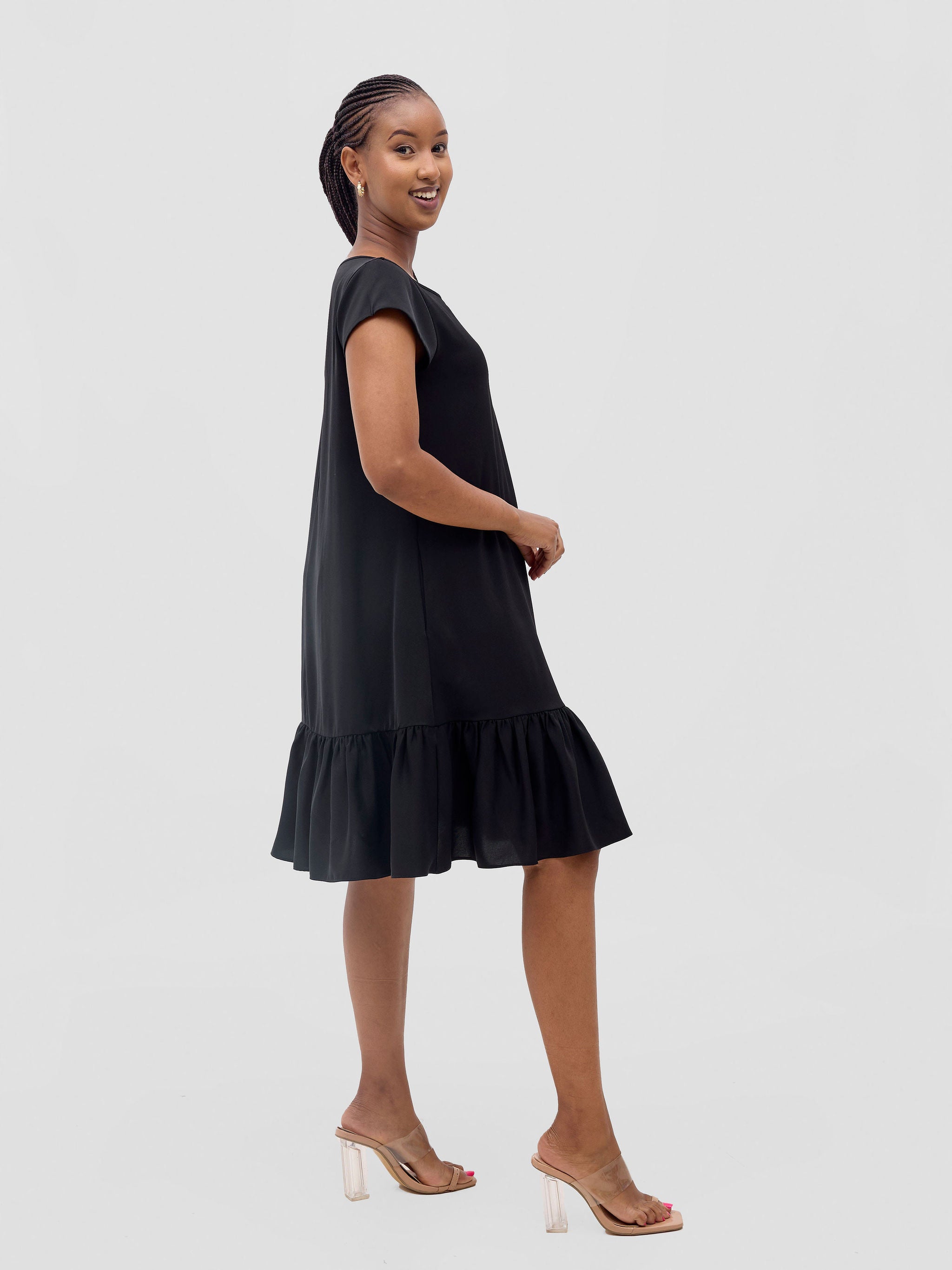 Vivo Dalia Cap Sleeve Gathered Tent Dress - Black