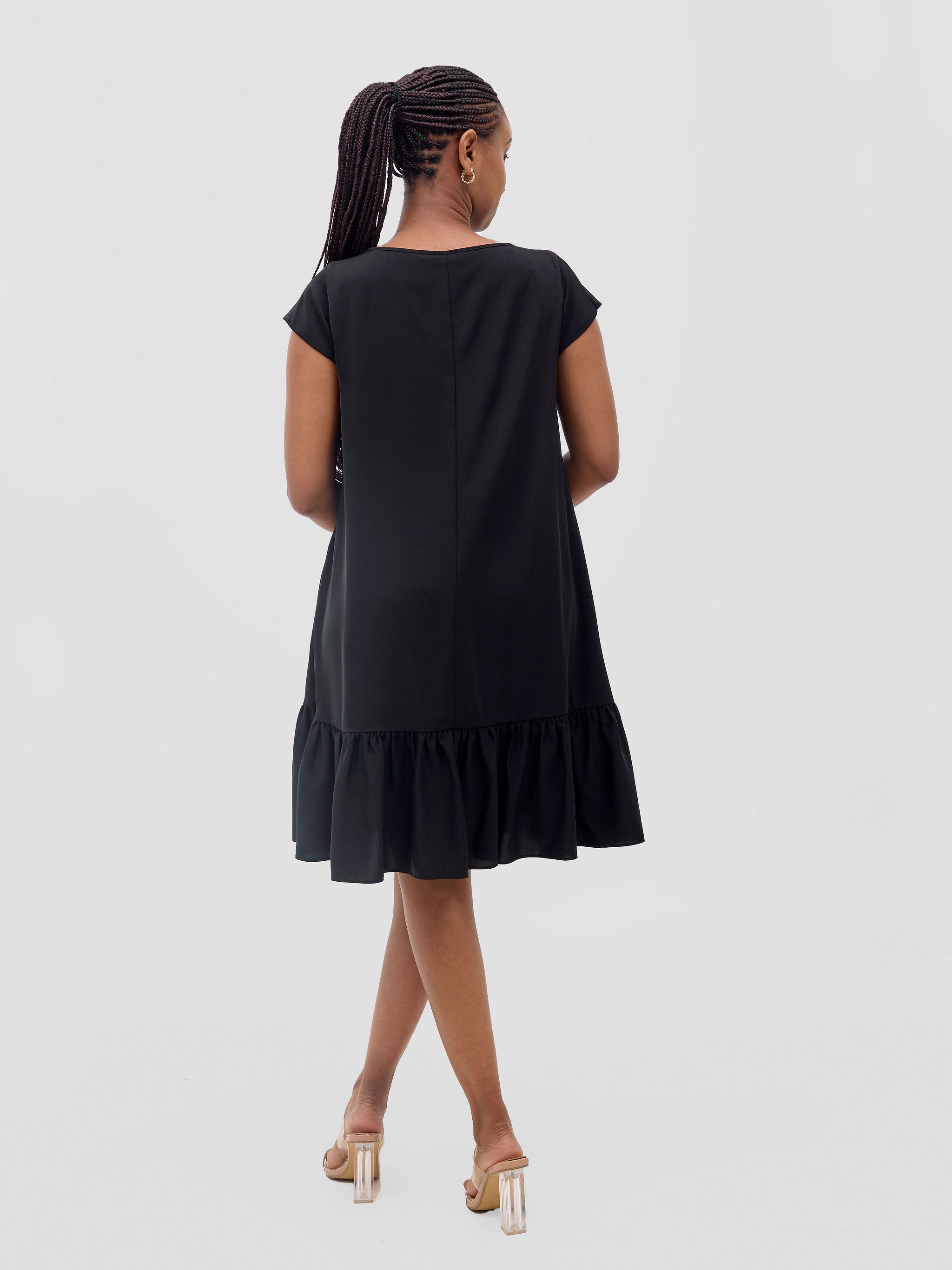 Vivo Dalia Cap Sleeve Gathered Tent Dress - Black