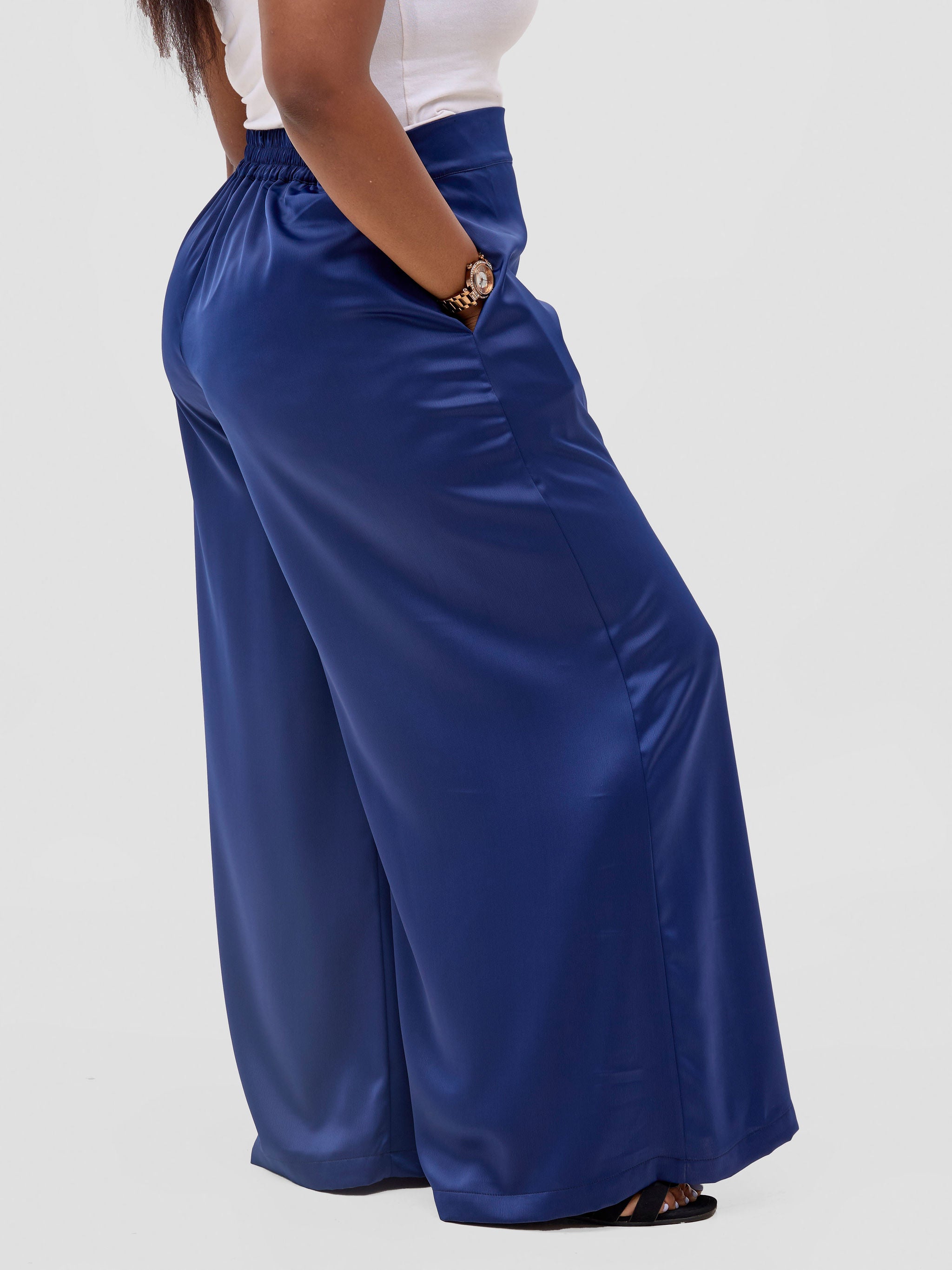 Vivo Meli Satin Pants - Navy