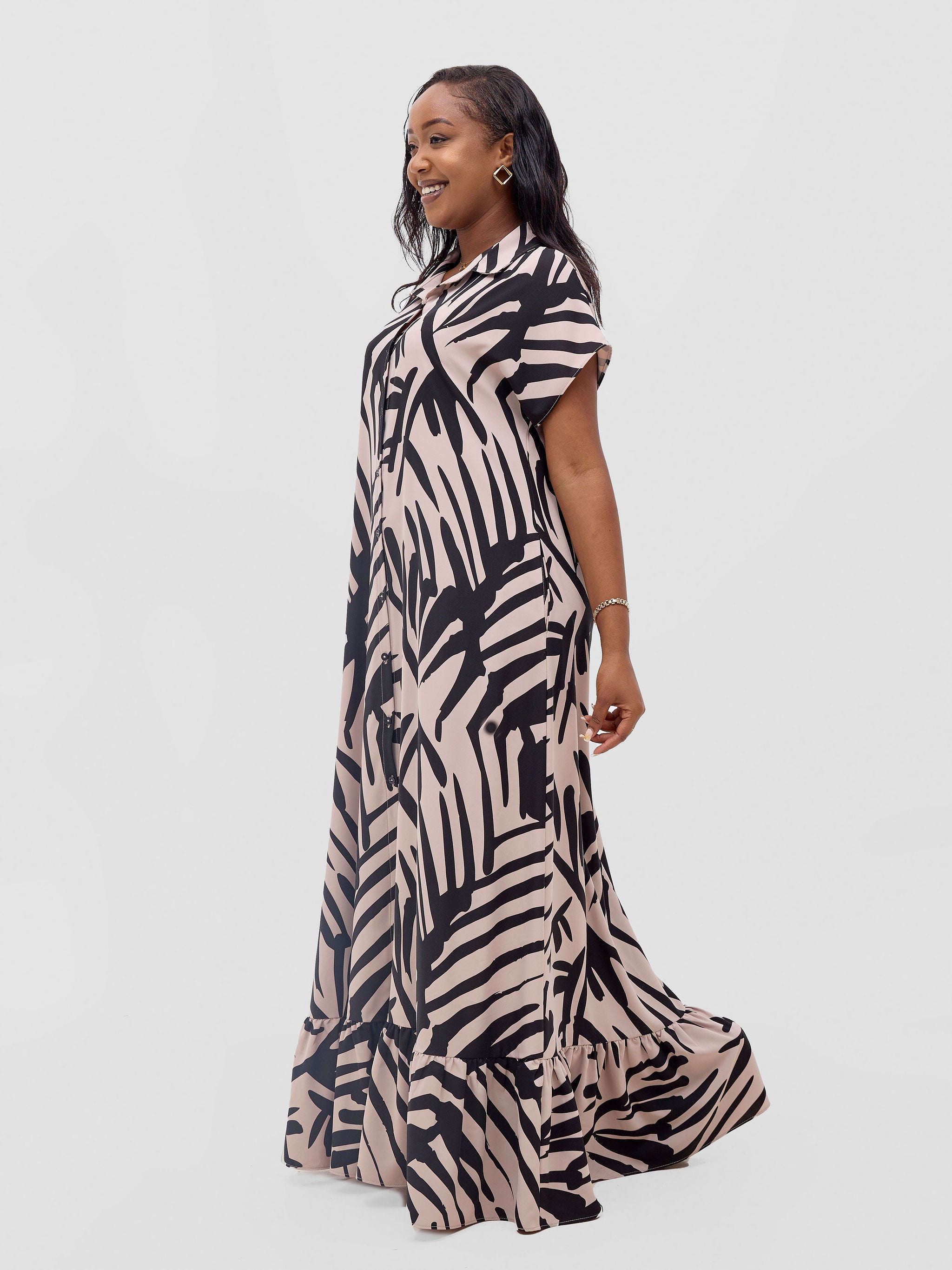 Vivo Asha Drop Shoulder Maxi Shirt Dress - Beige / Black Lala Print