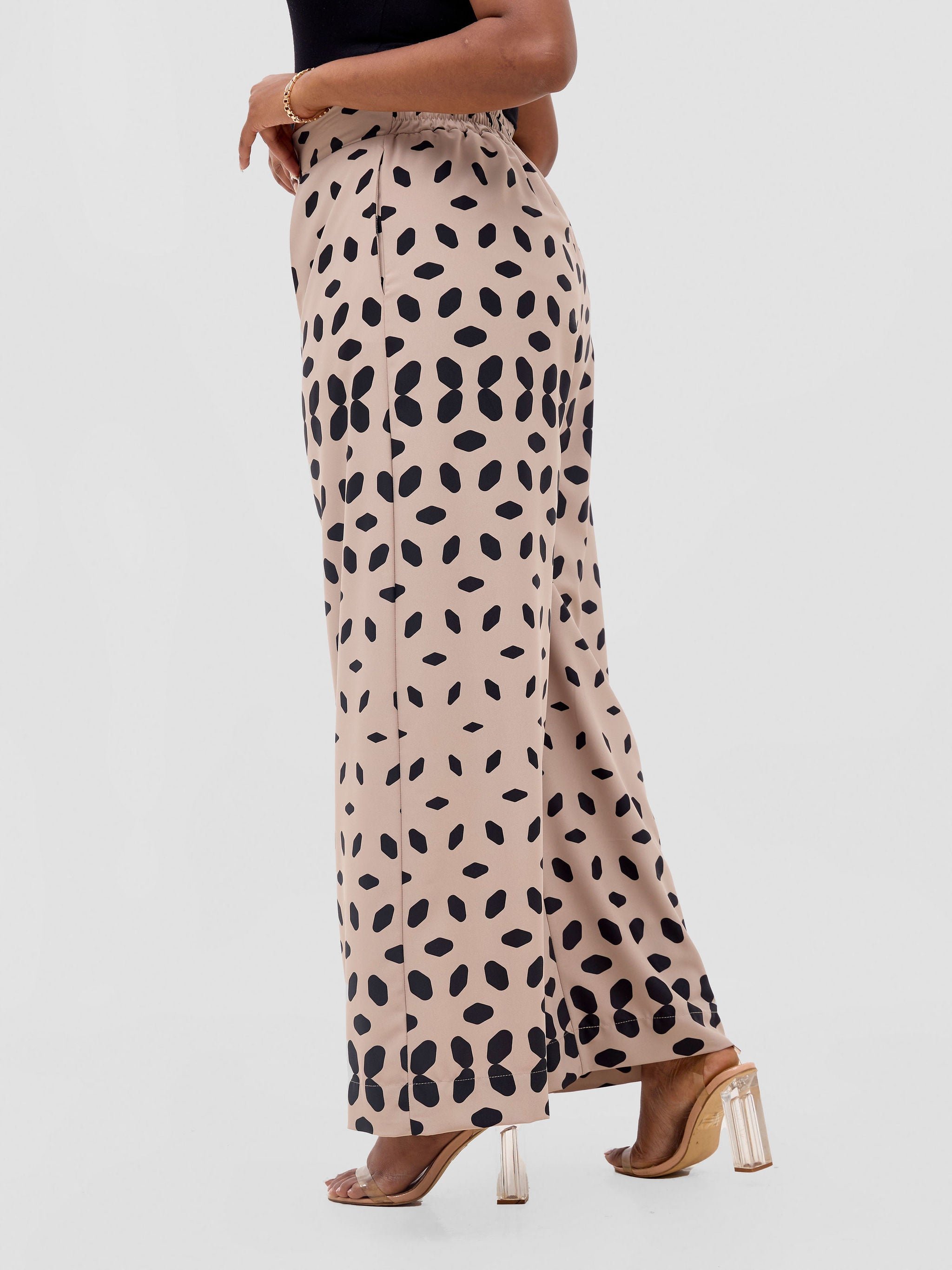 Vivo Ayla Crepe Pants - Taupe / Black Ila Print