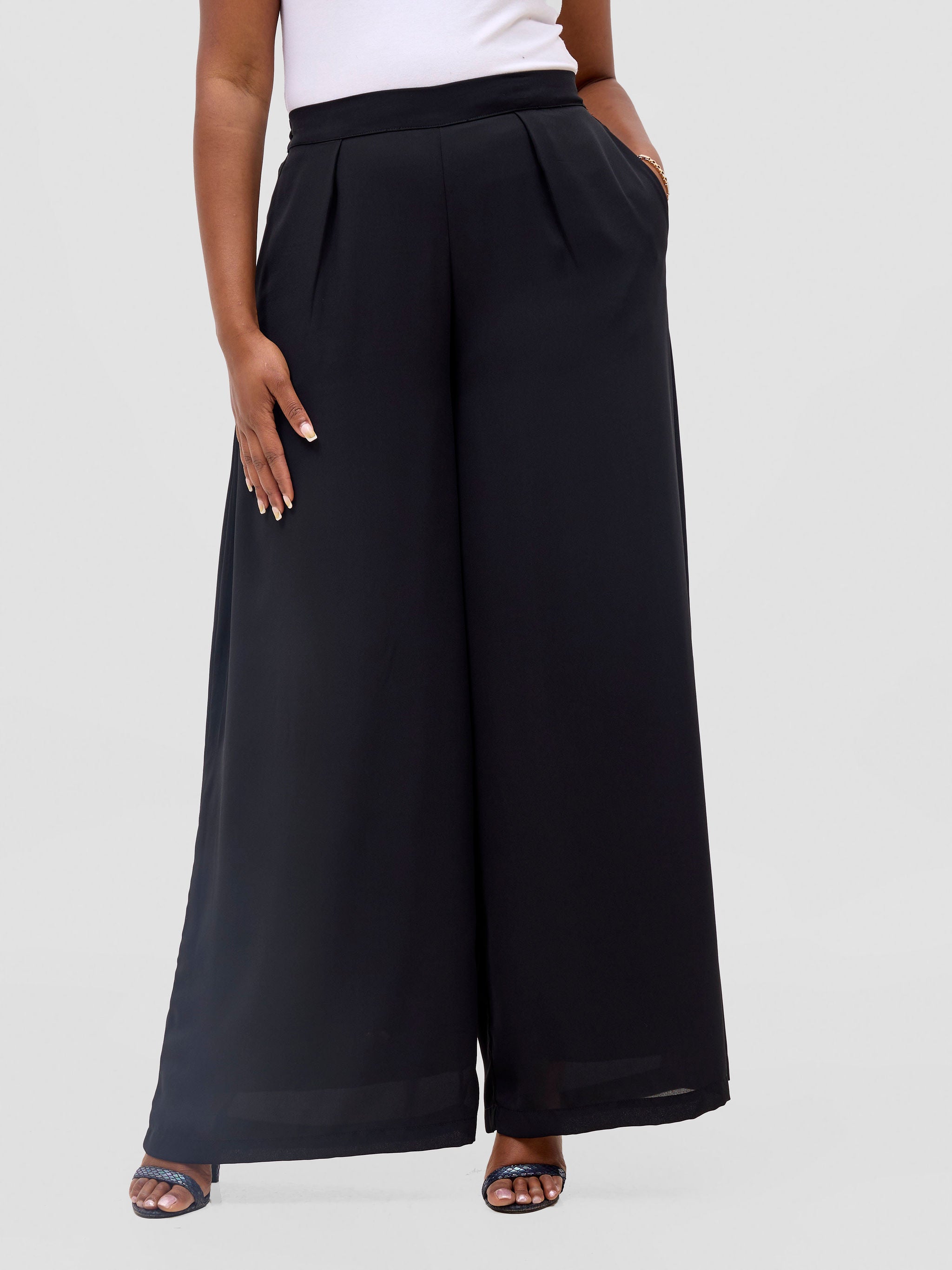 Vivo Meli Chiffon Pants - Black