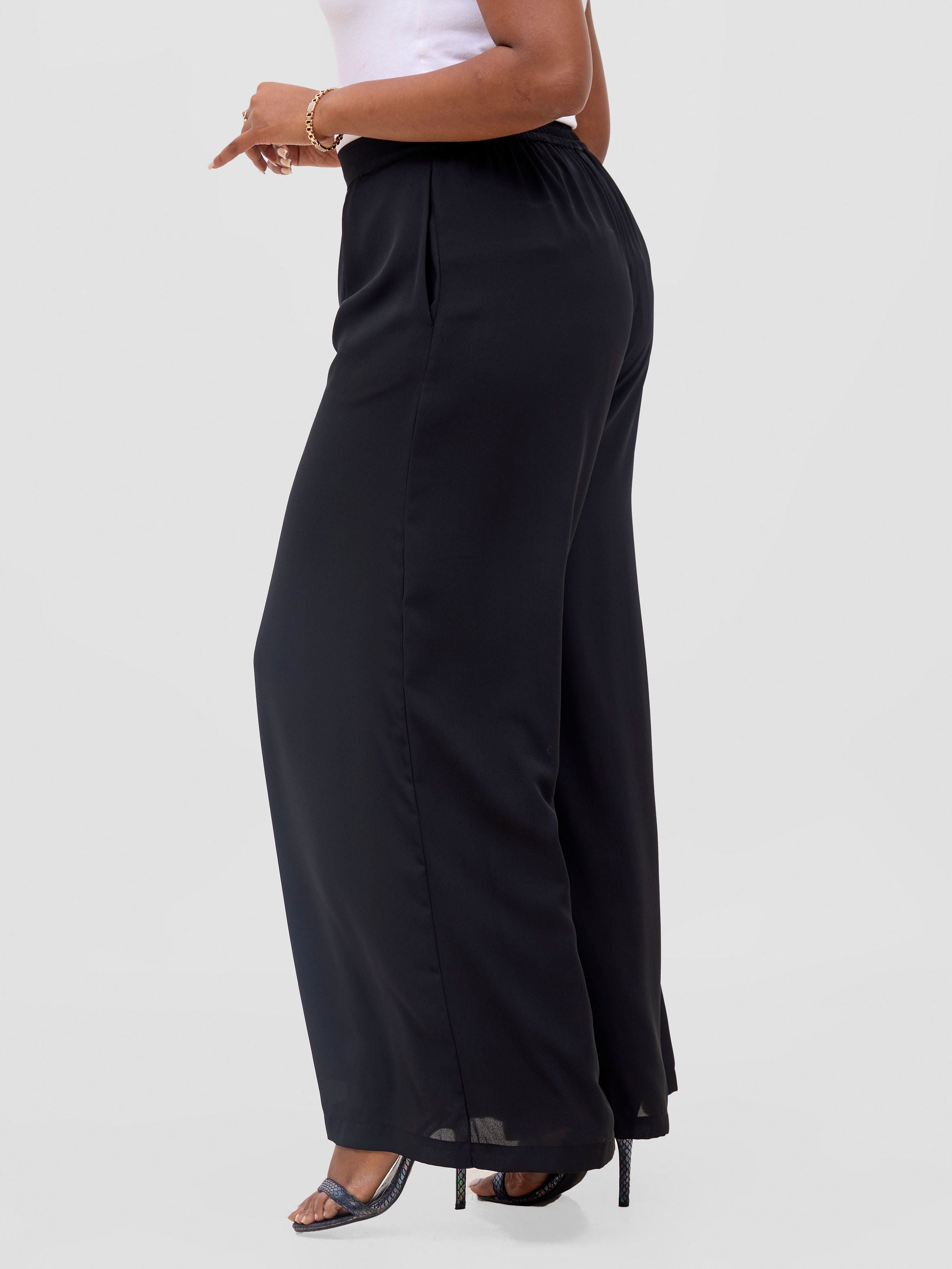 Vivo Meli Chiffon Pants - Black