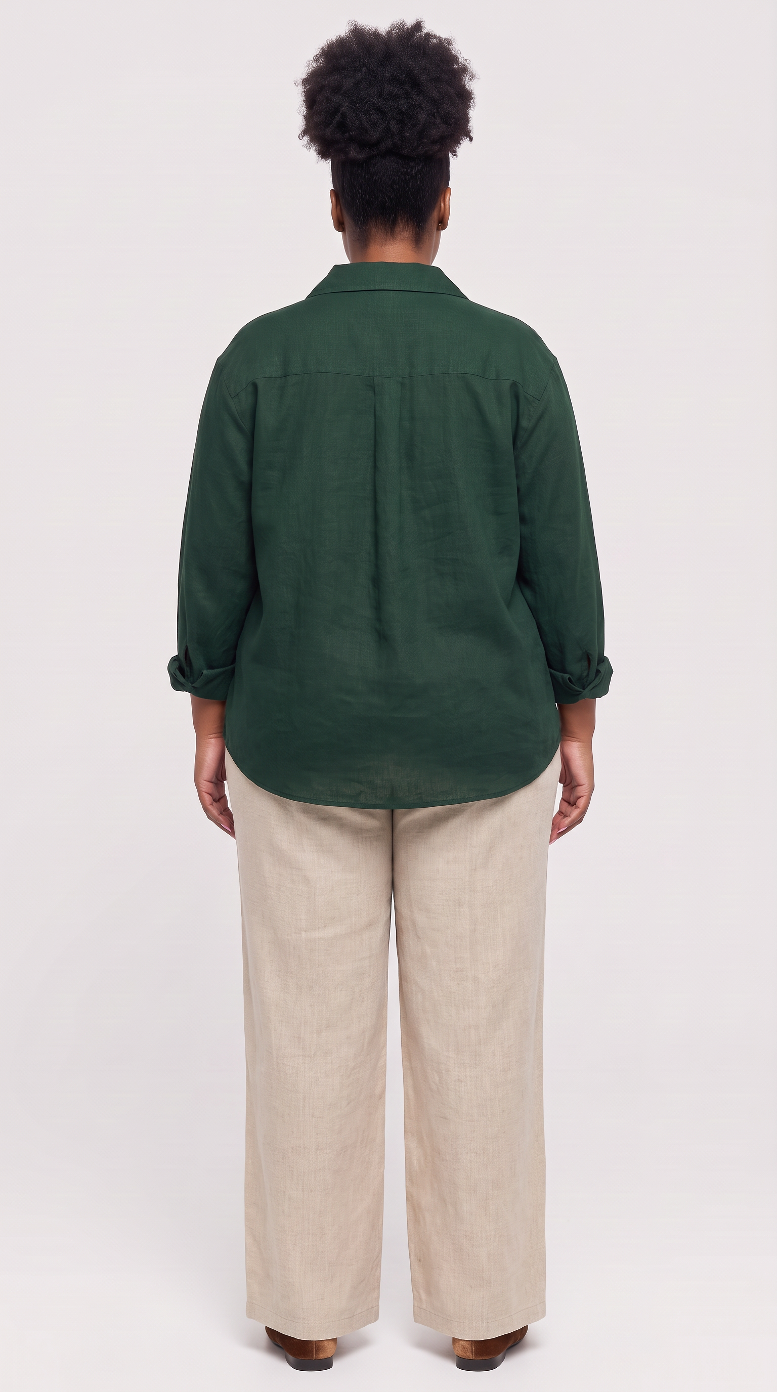 Safari by Vivo Oversized Shirt in Linen Blend - Dark Green