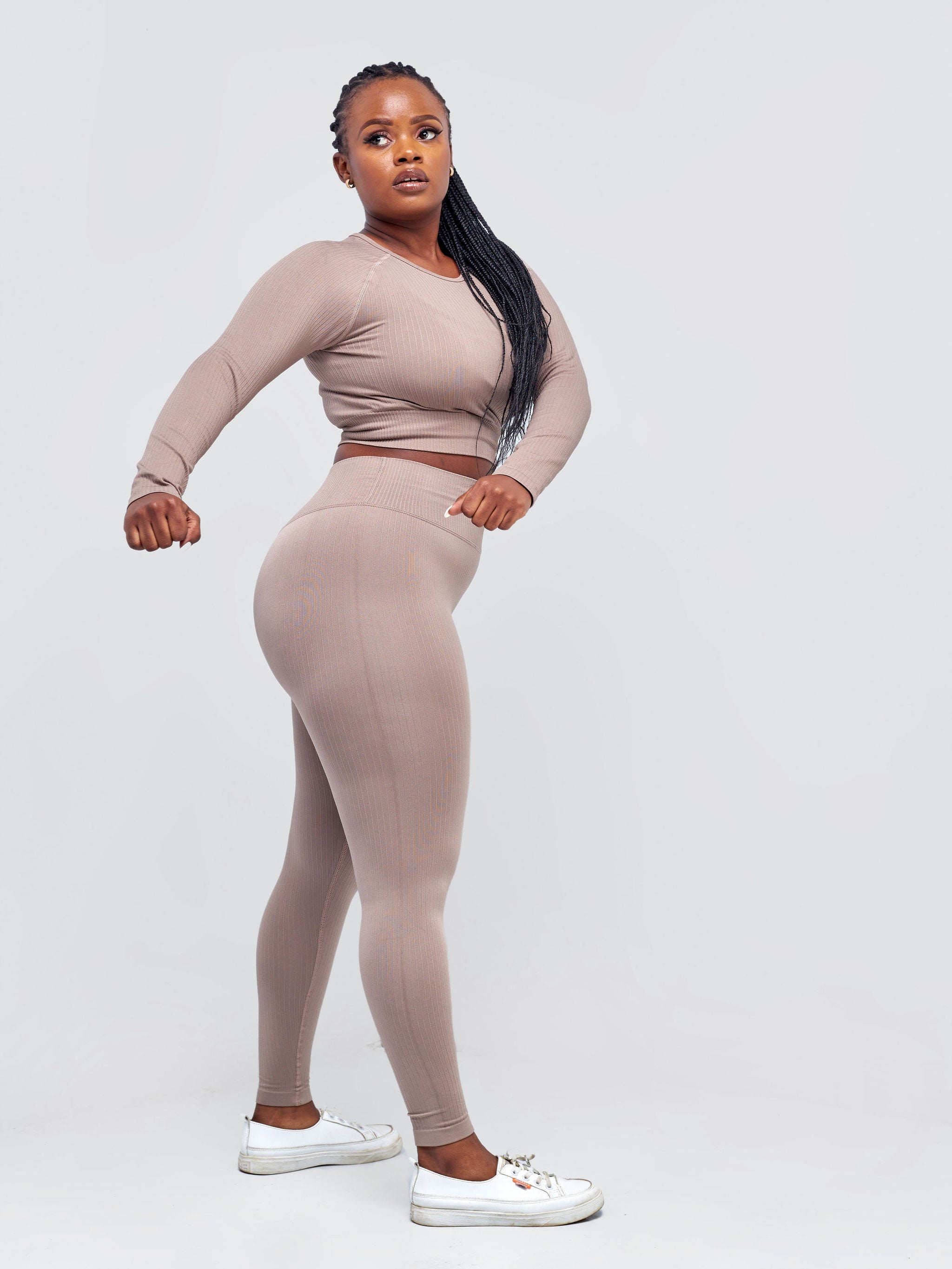 Ava Fitness Elevate 4 Piece Set - Dark Brown