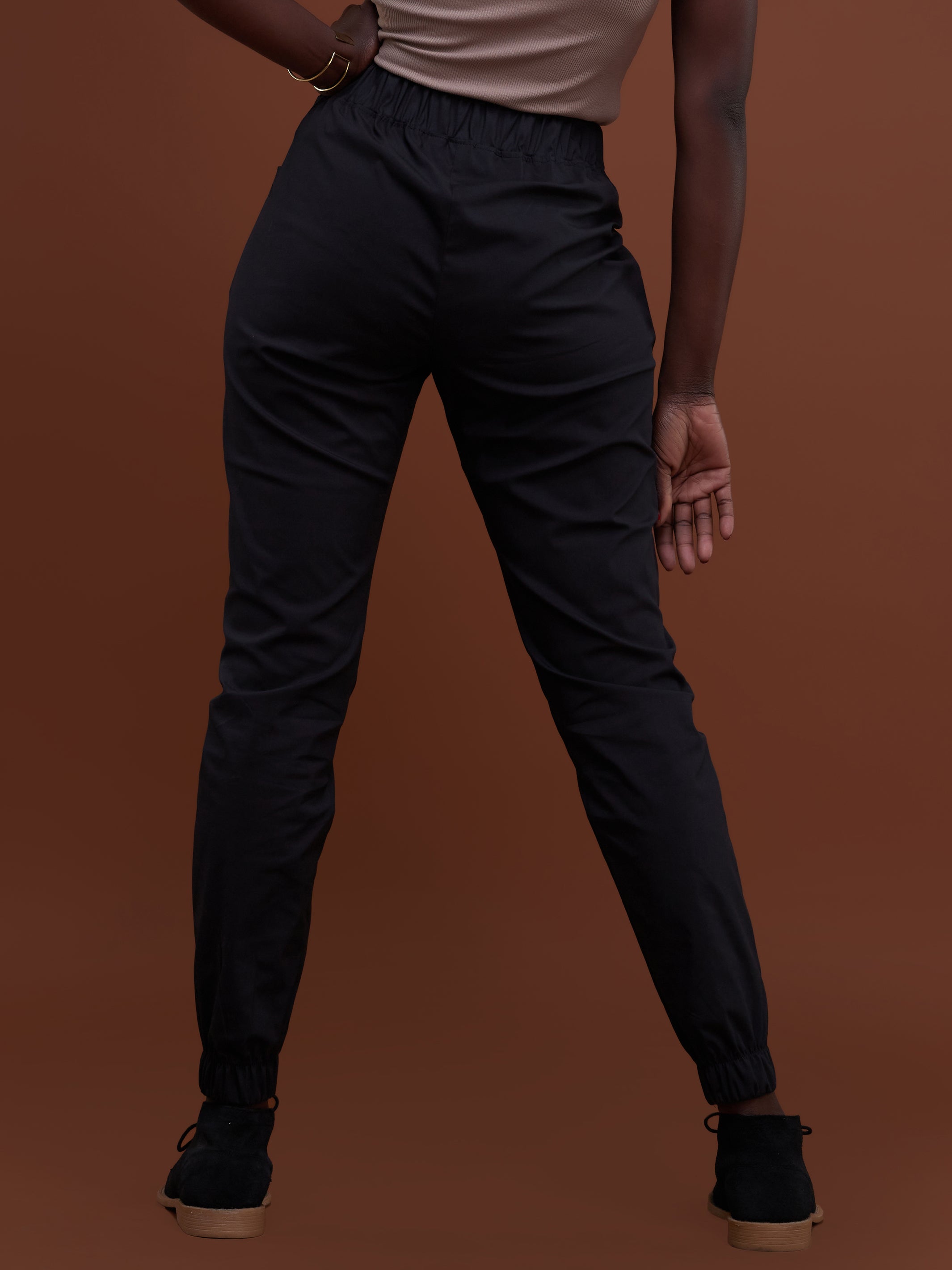 Safari Huru Joggers - Black