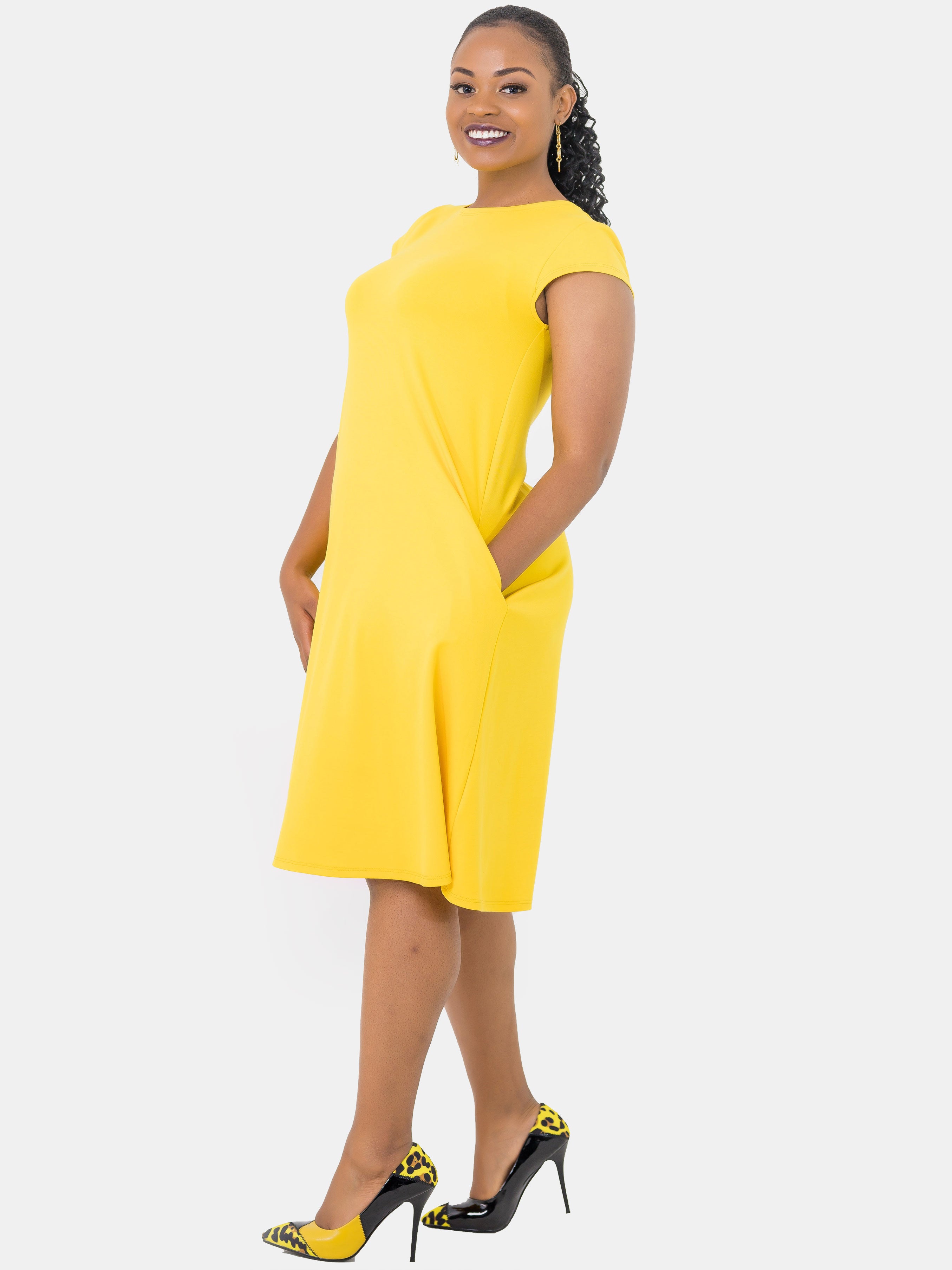 Vivo Basic Kena Tent Knee Length Dress - Yellow