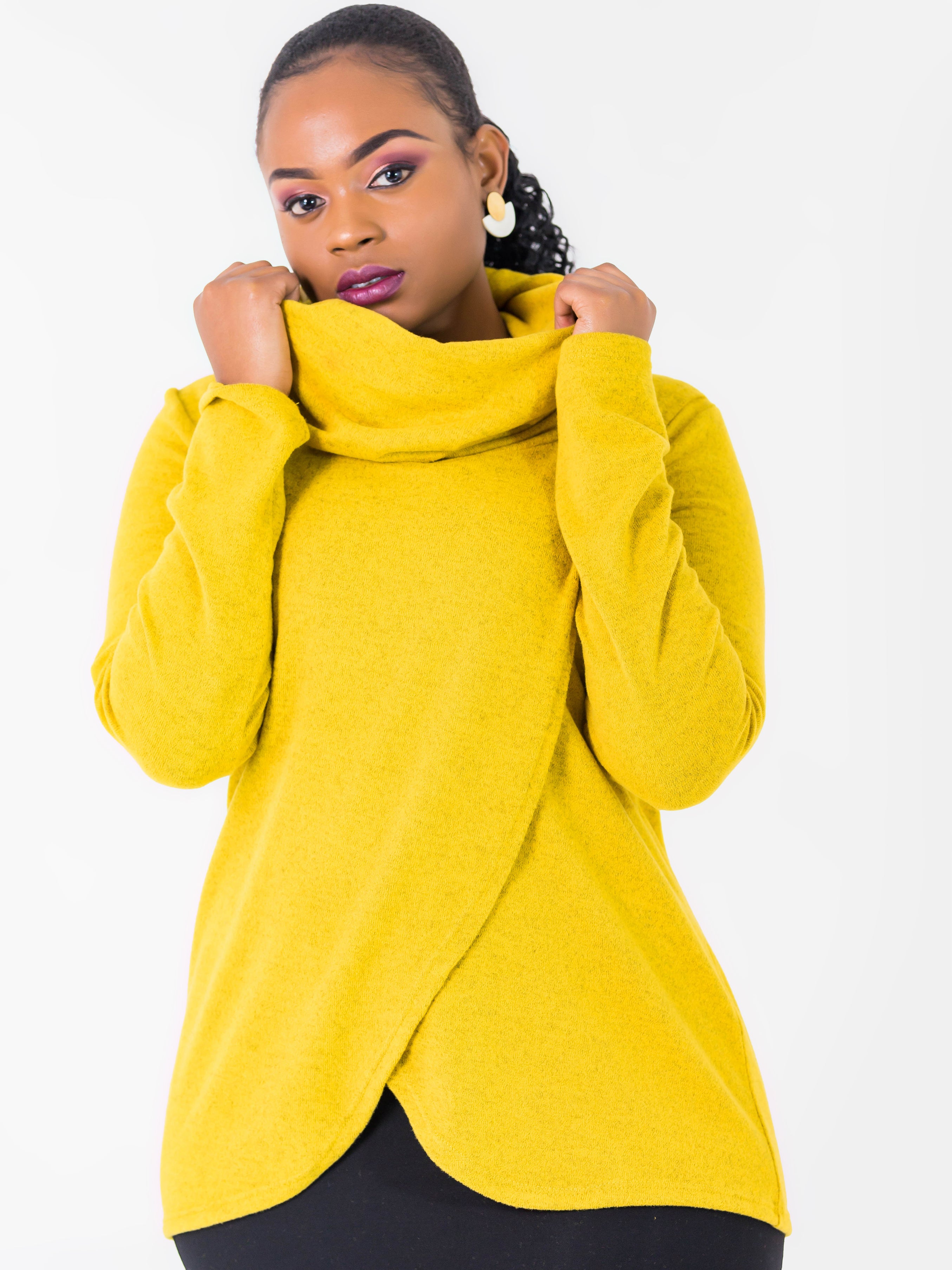 Vivo Basic Tulip Sweater - Mustard