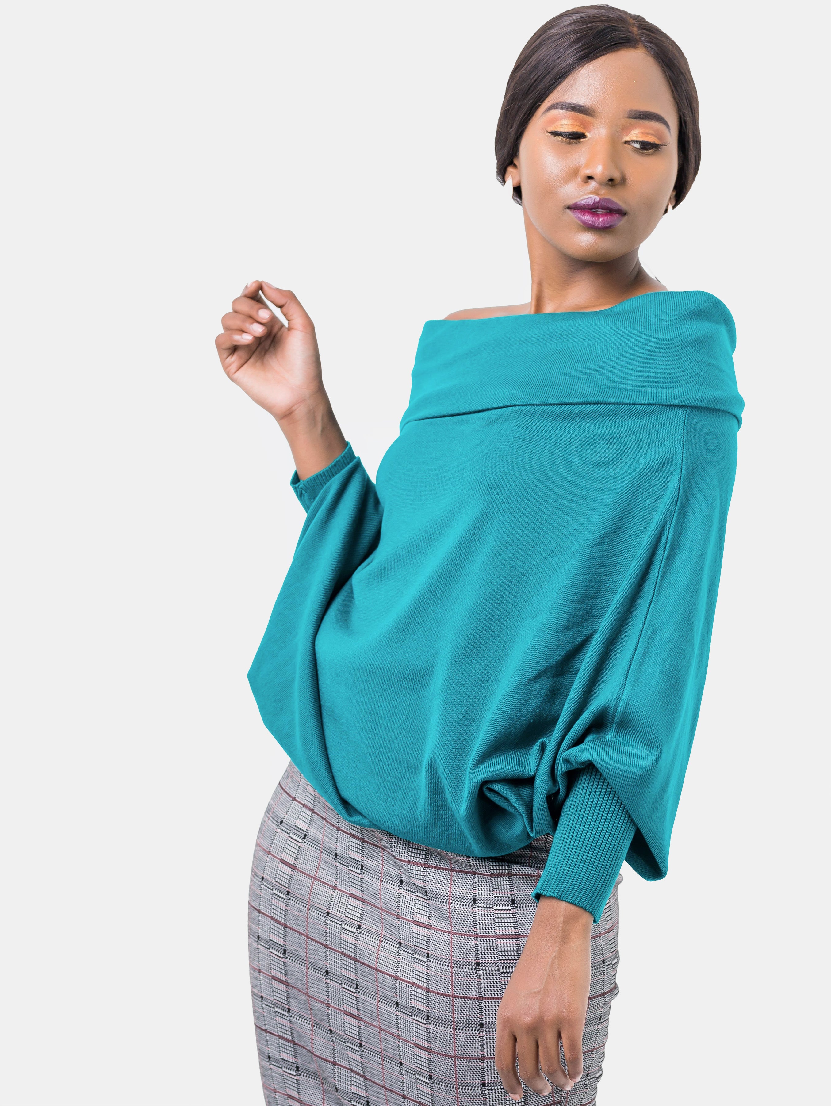 Vivo Basic Short Dolman Sweater - Teal