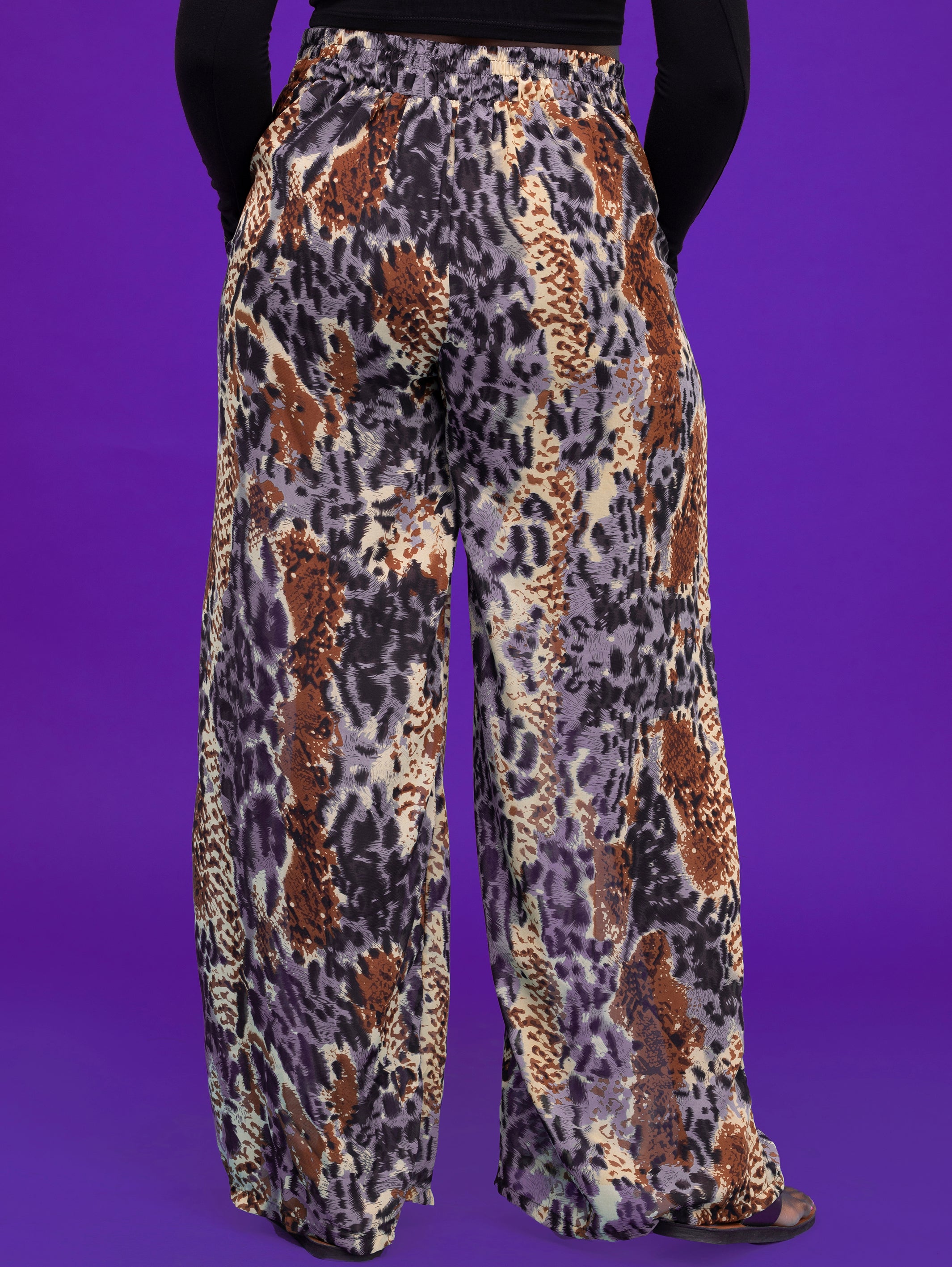 Vivo Basic Tiwi Pants - Brown / Black Print