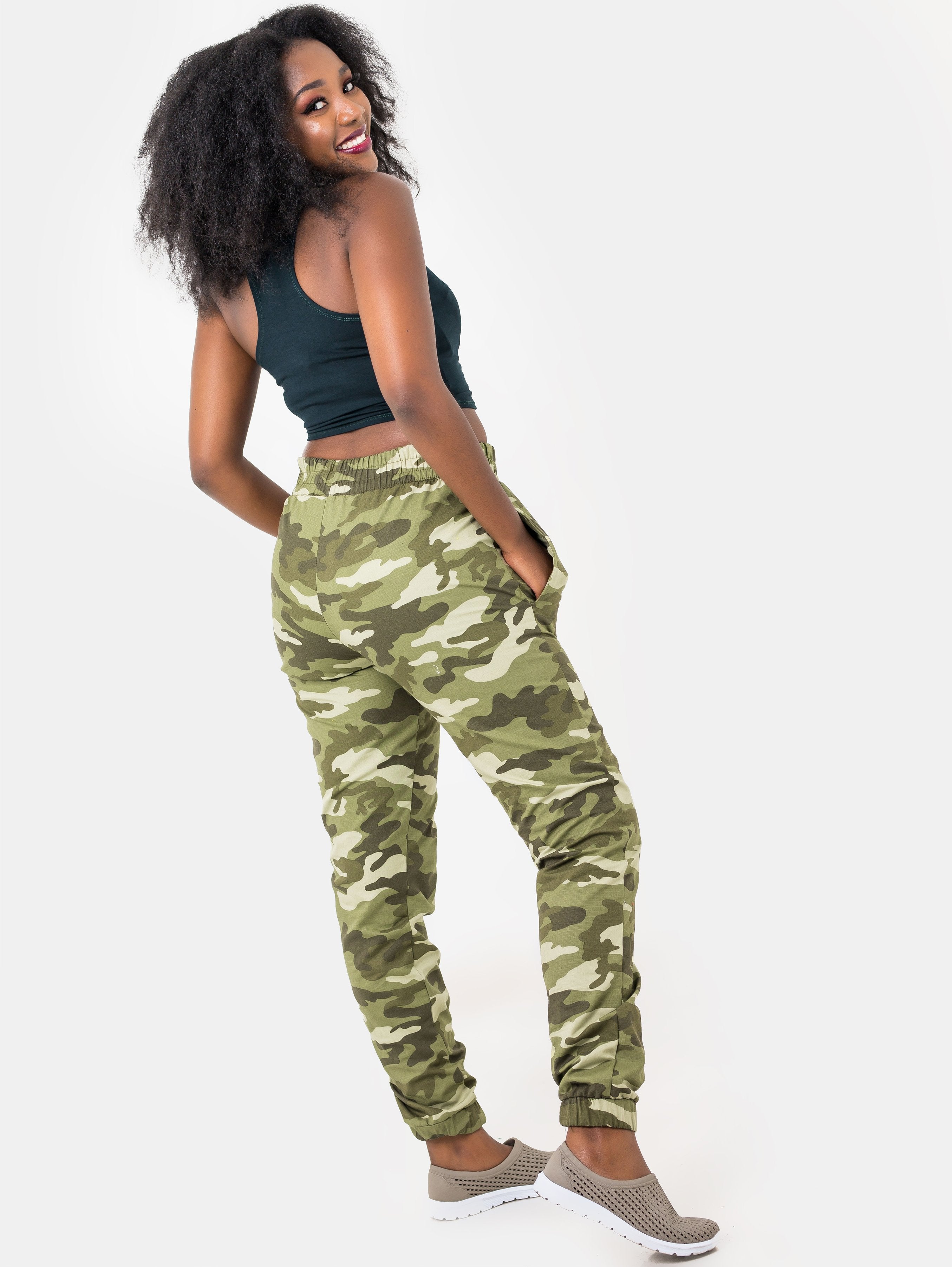 Zoya Basic Long Camo Unisex Joggers - Green Print