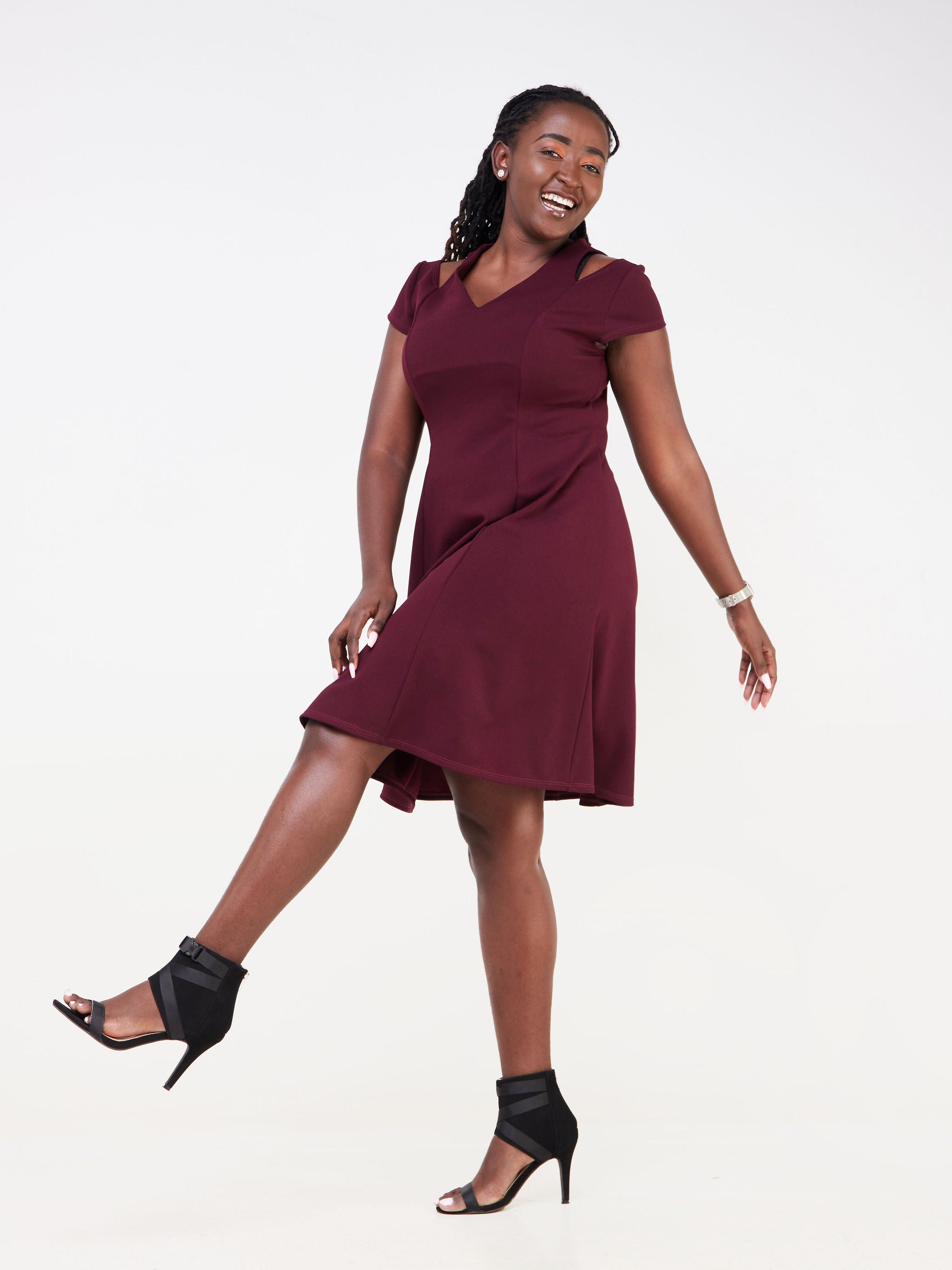 Vivo Nasara Shoulder Cut Out A Line Dress - Burgundy