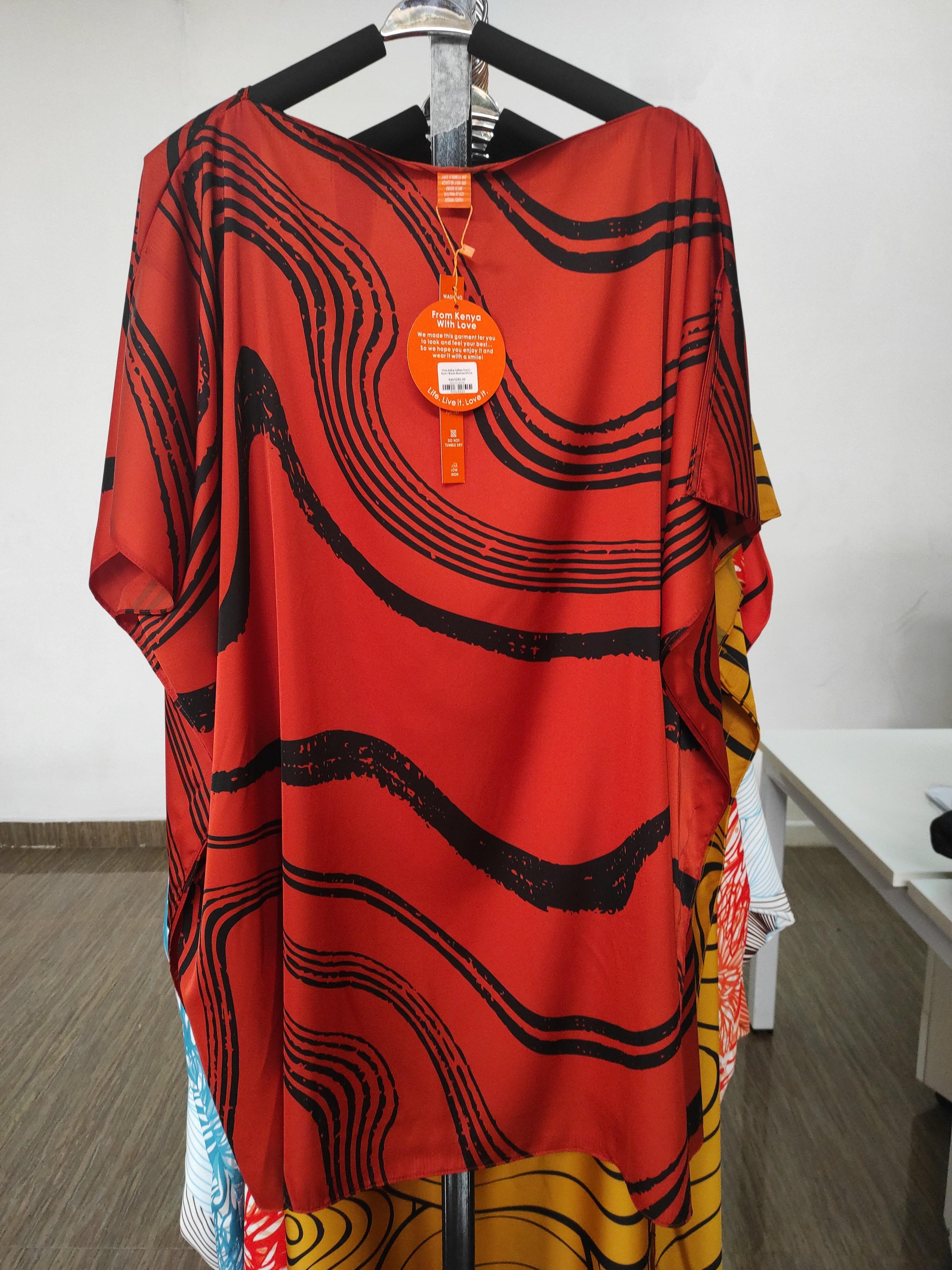 Vivo Asika Kaftan Tunic - Rust / Black Abstract Print