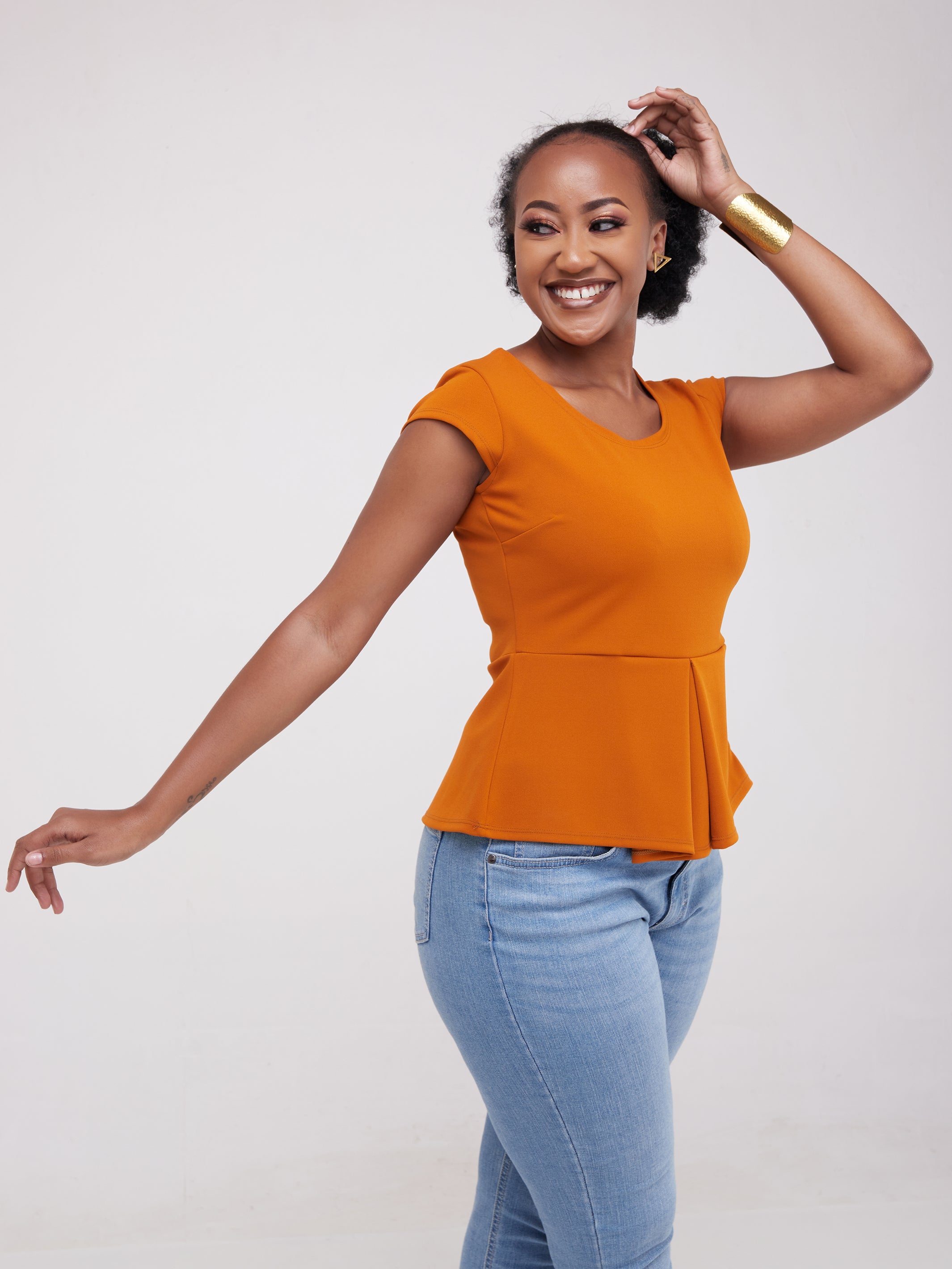 Vivo Cap Sleeve Amber Front Pleat Top - Mustard