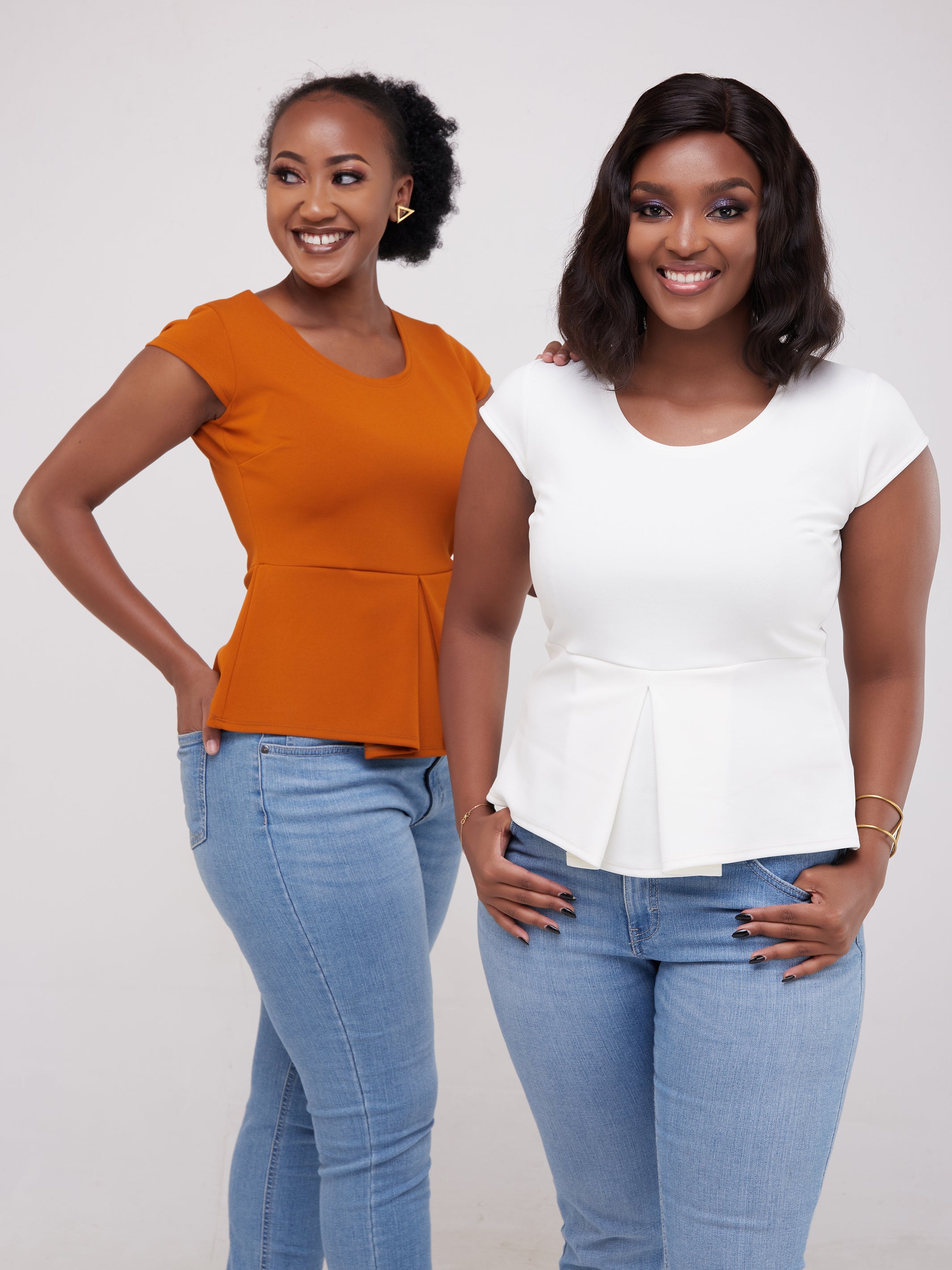 Vivo Cap Sleeve Amber Front Pleat Top - White