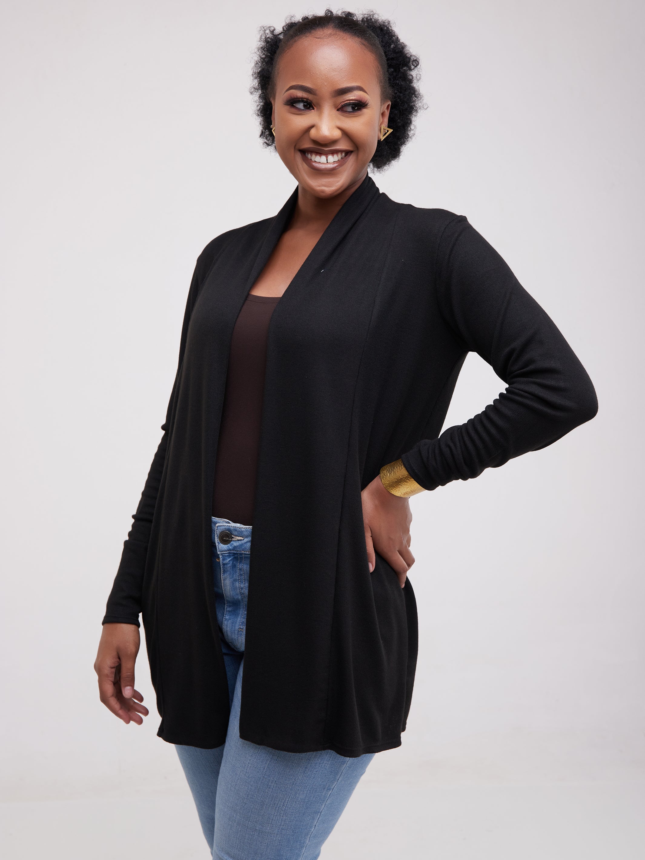 Vivo Basic Short Lily Sweater - Black