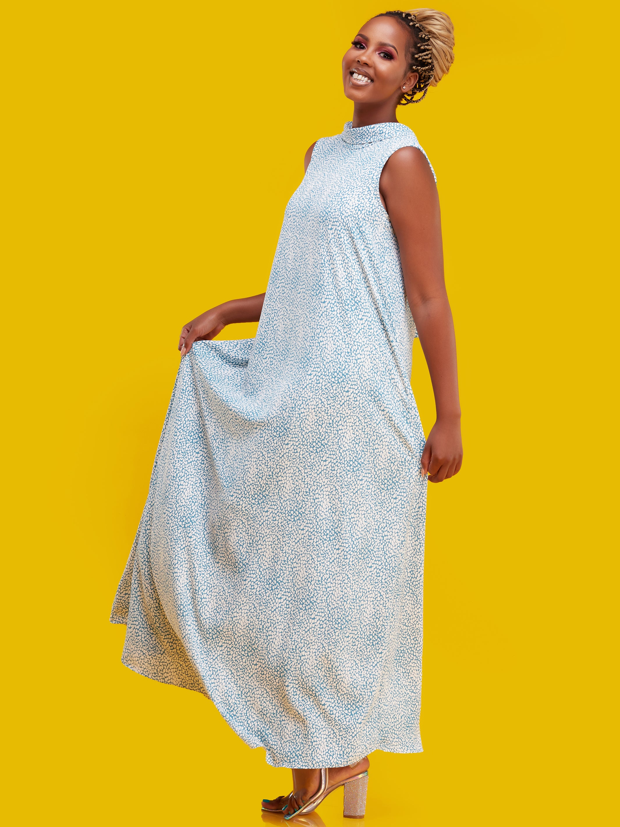 Vivo Bissa Reversible Maxi Dress - Light Blue / White Print