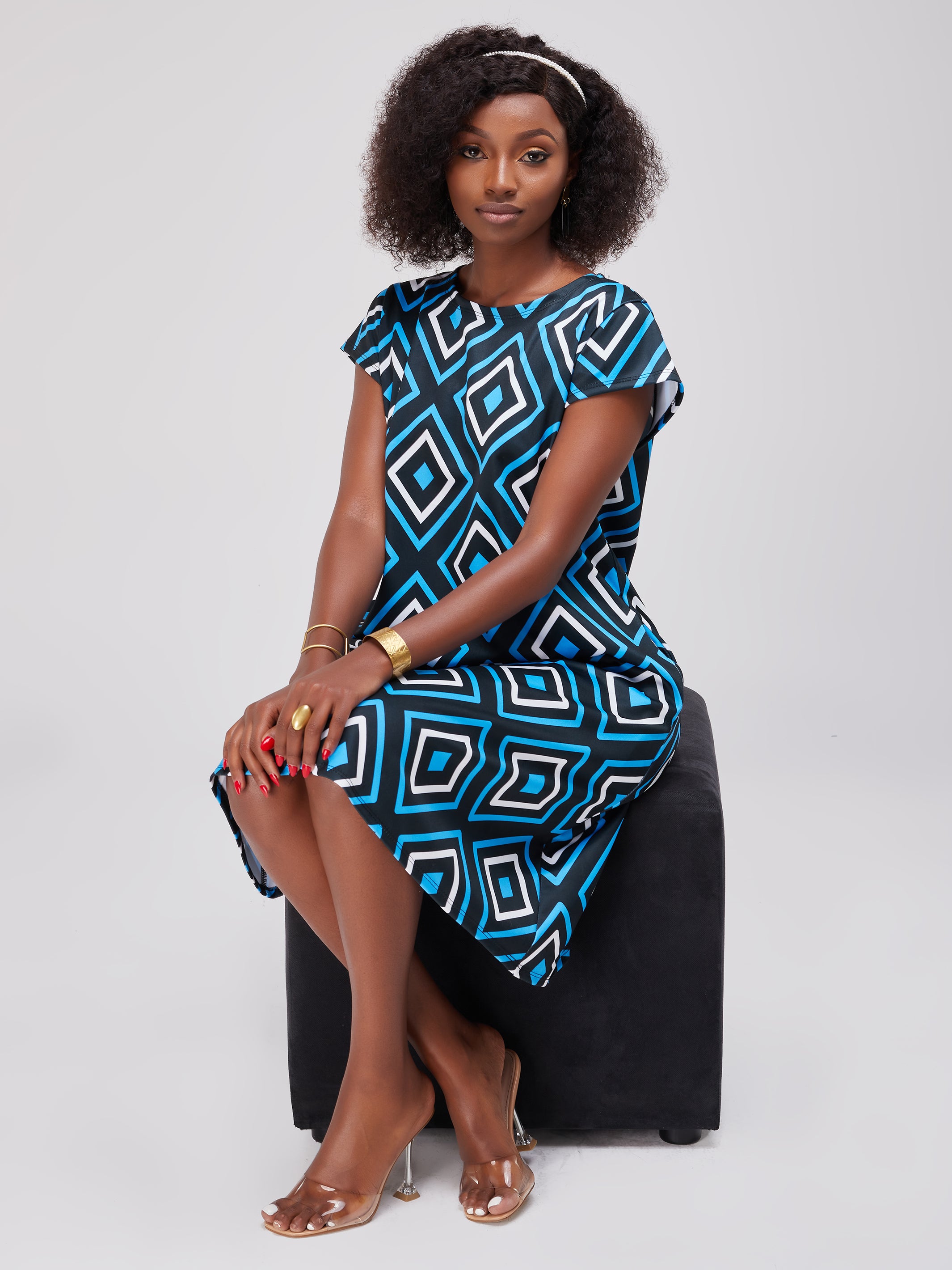 Vivo Tuni Cap Sleeve Tent Dress - Black / Blue Print | Vivo Fashion Group Kenya Vivo Tuni Cap Sleeve Tent Dress - Black / Blue Print | Vivo Fashion Group Kenya