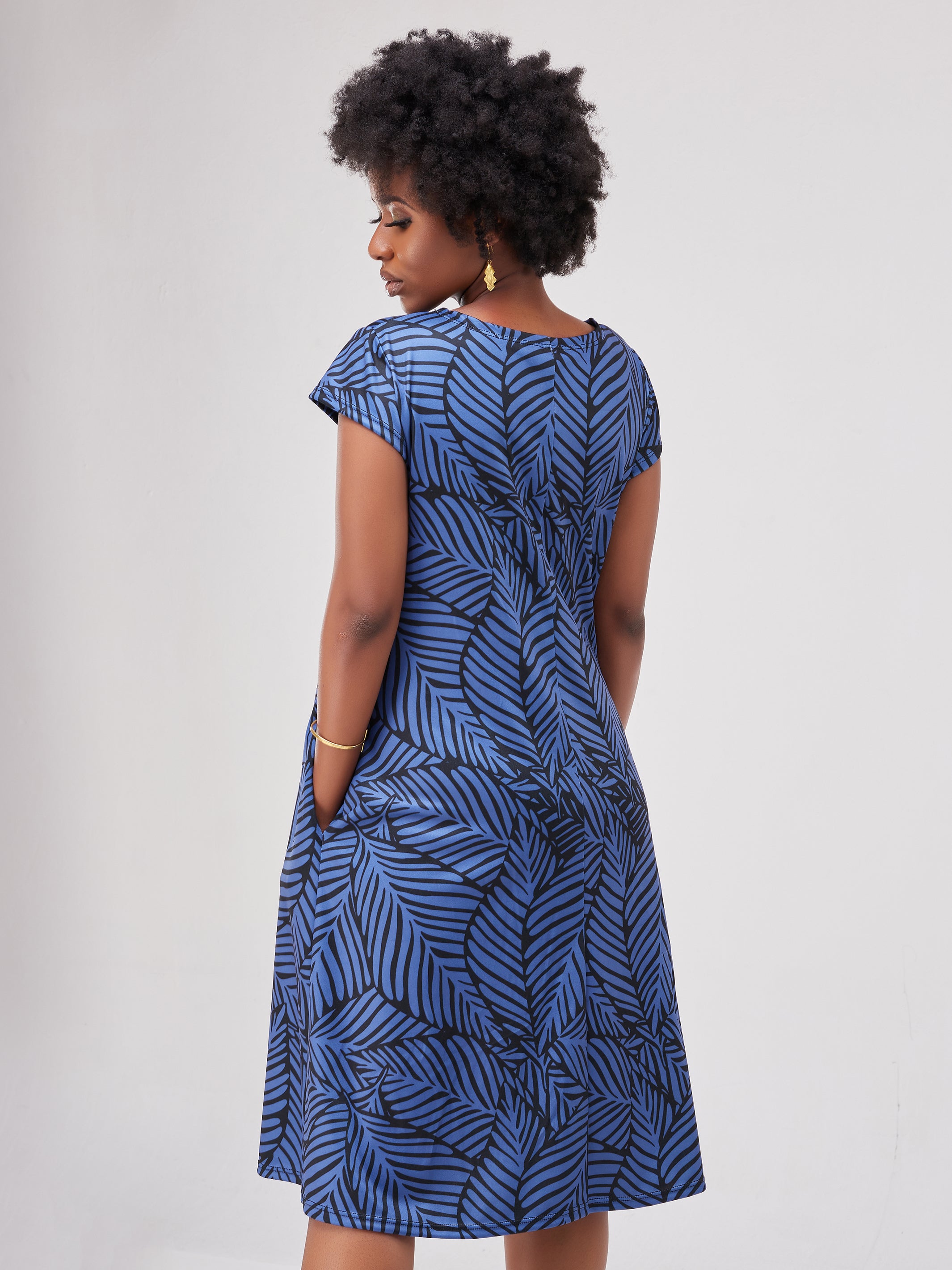Vivo Tuni Cap Sleeve Tent Dress - Black / Navy Print