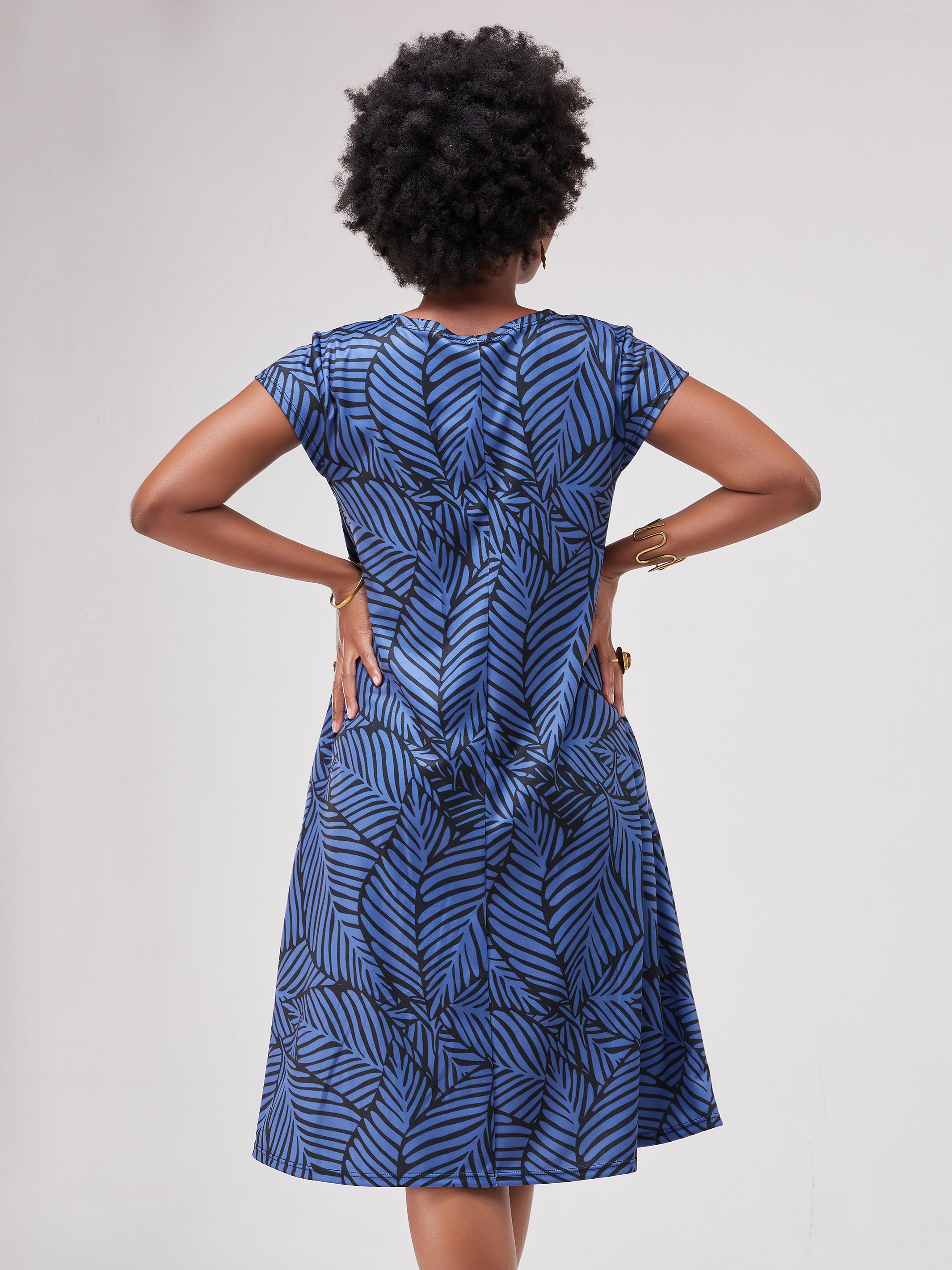 Vivo Tuni Cap Sleeve Tent Dress - Black / Navy Print