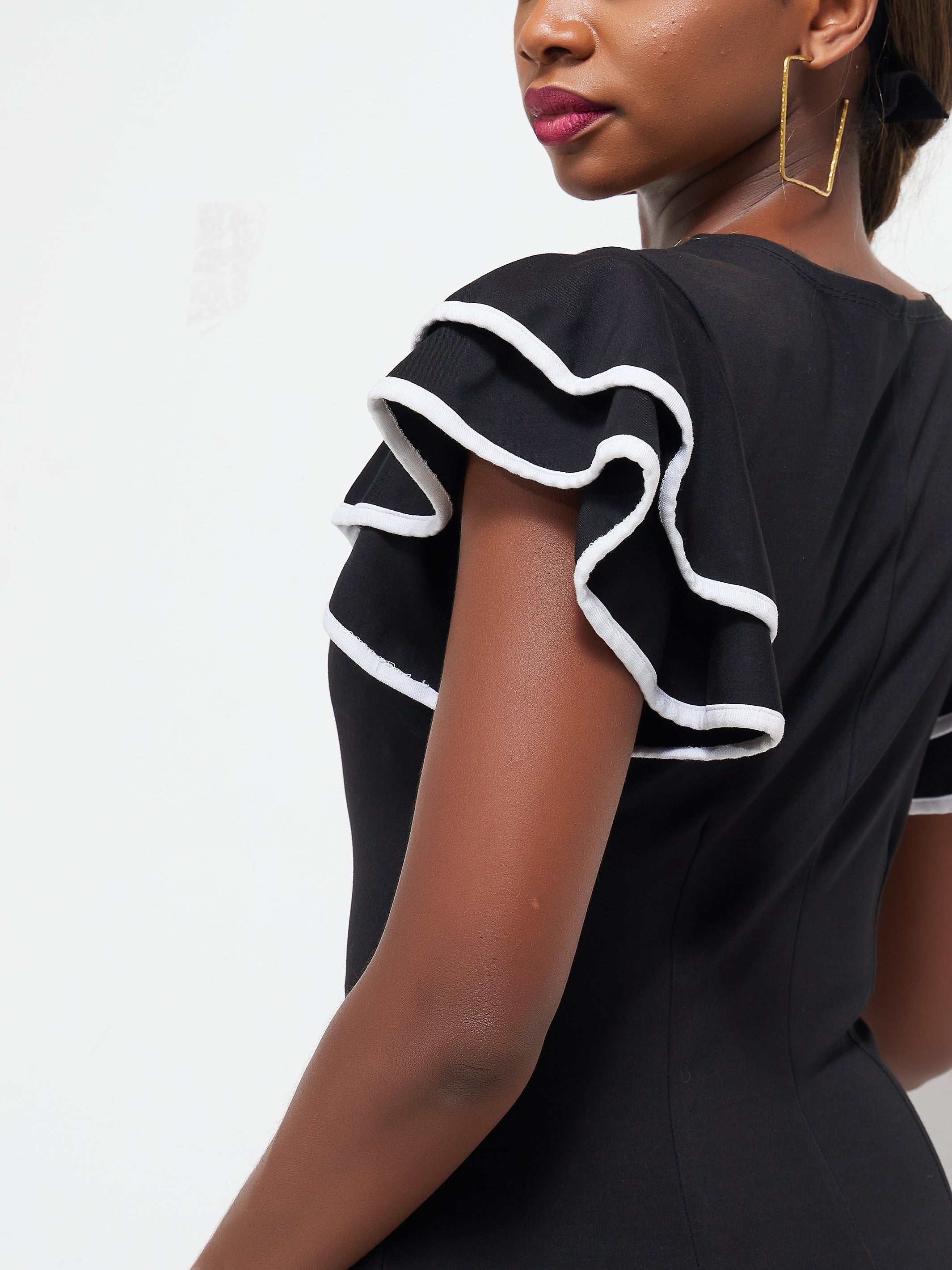 Vivo Iman Sheath Dress - Black / White