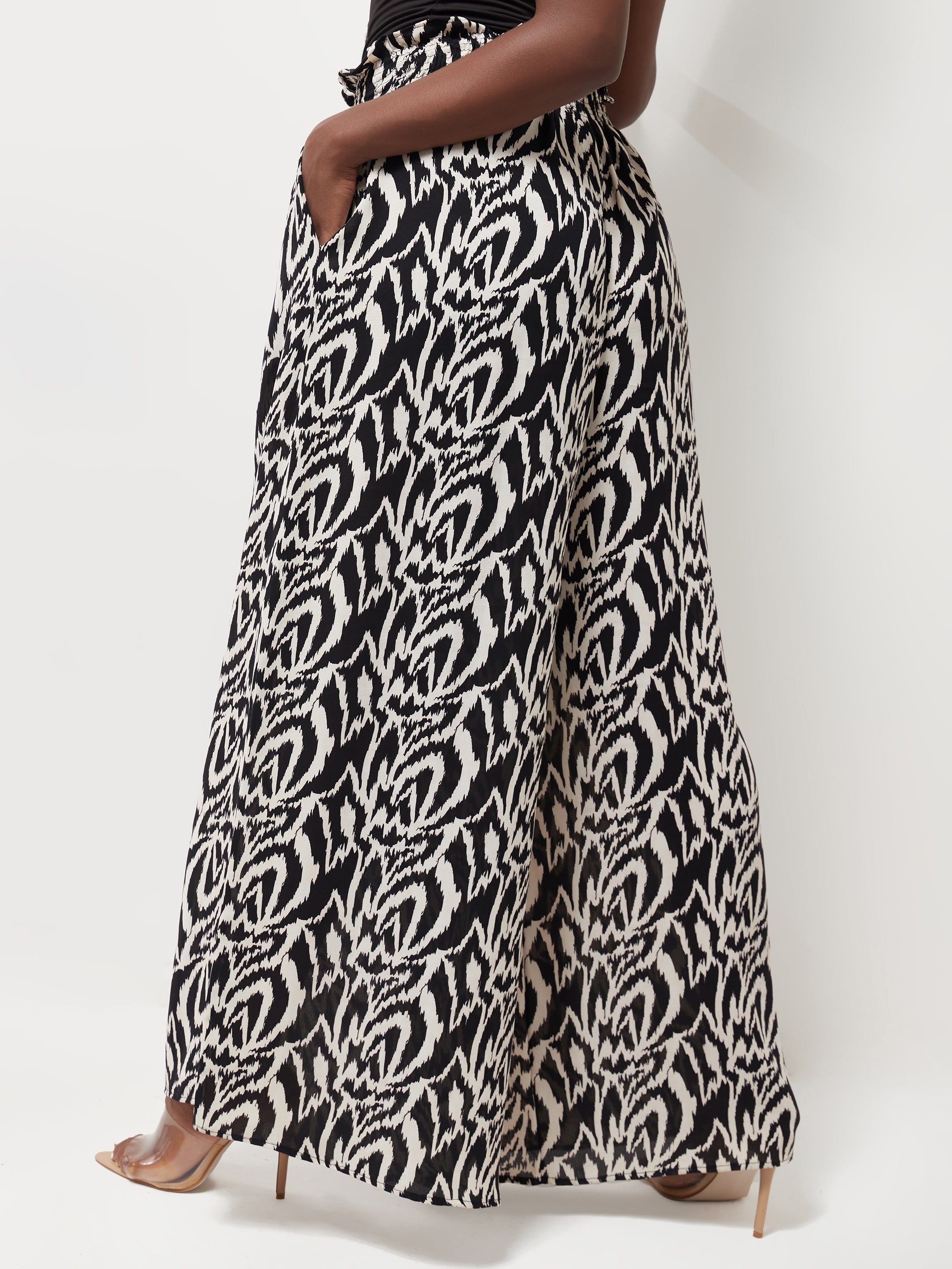 Safari Naima Shirred Waist Wide Leg Pants - Black / White Print