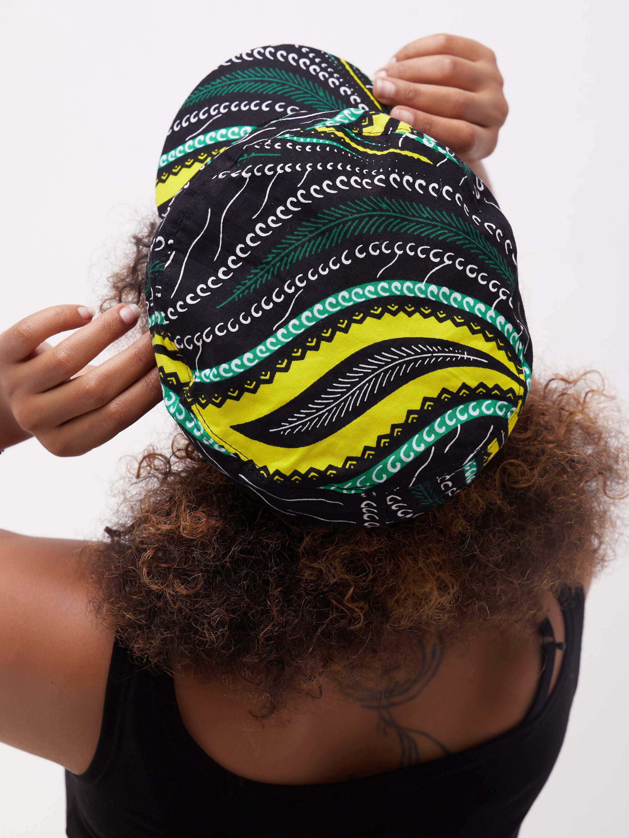 Safari Basic Travel Cap - Green / Yellow Print