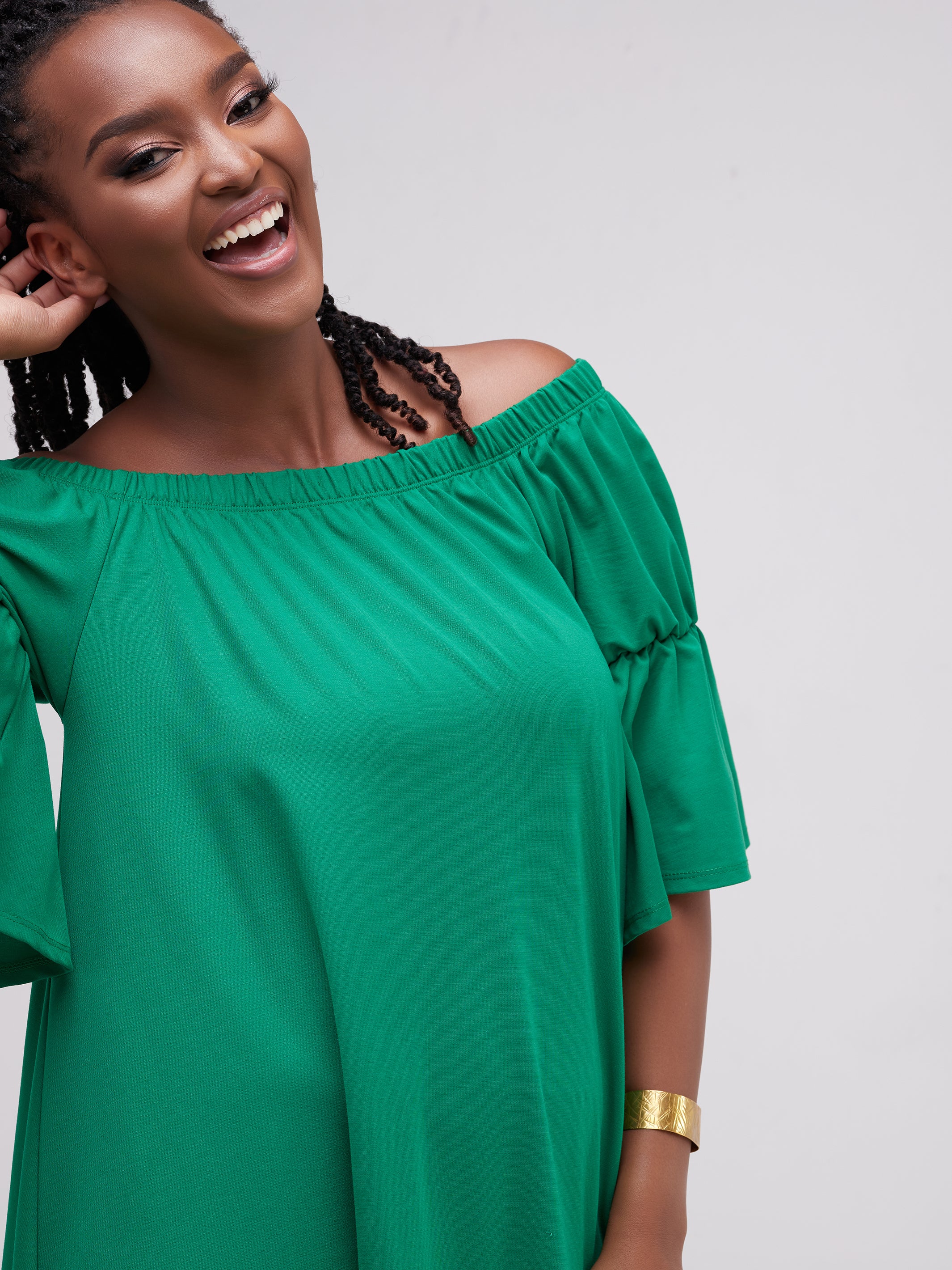 Vivo Lindi Off Shoulder Knee Length Dress - Green