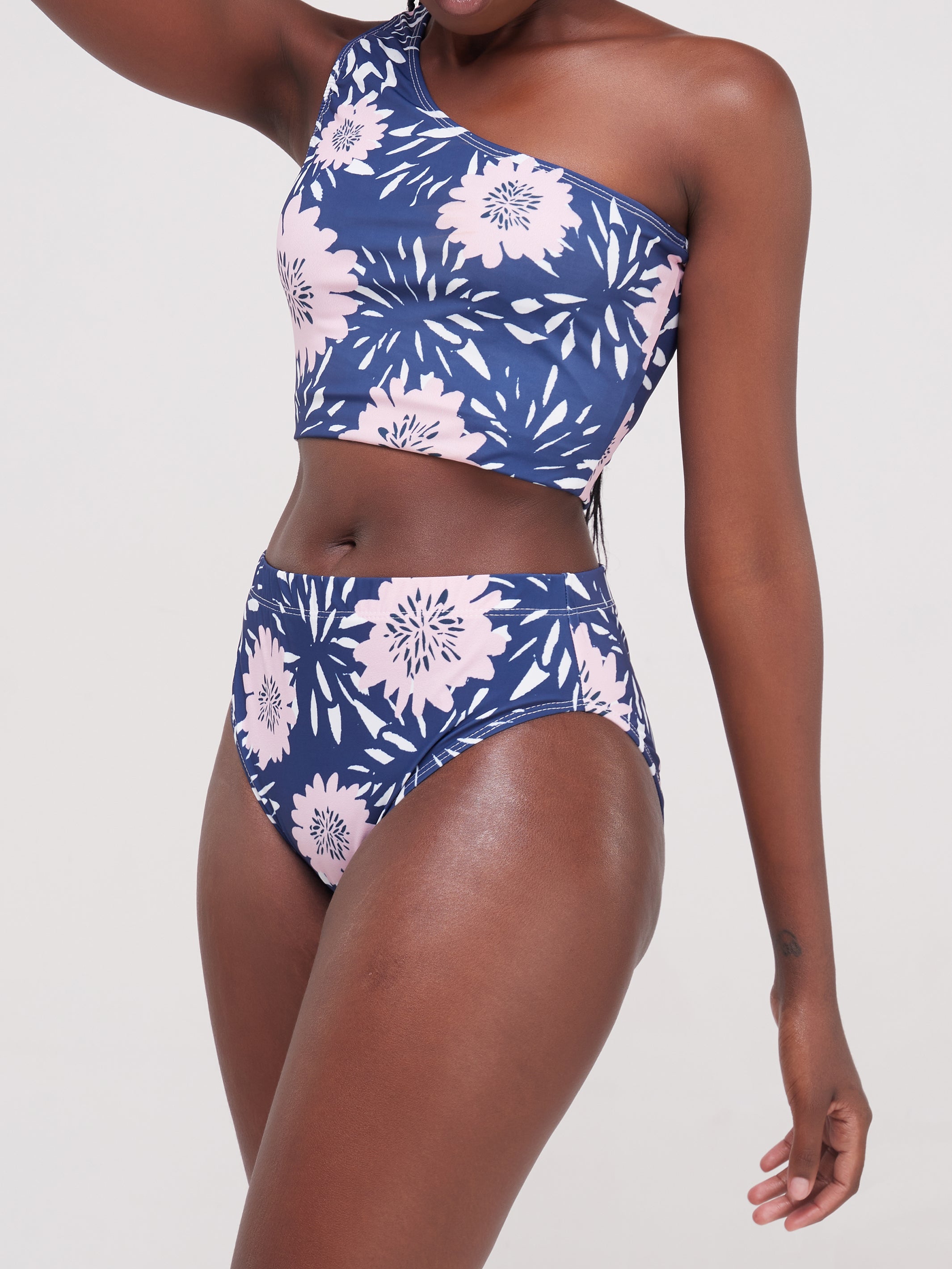 Zoya Essentials One Shoulder Bikini Top - Pink Daffodils Print