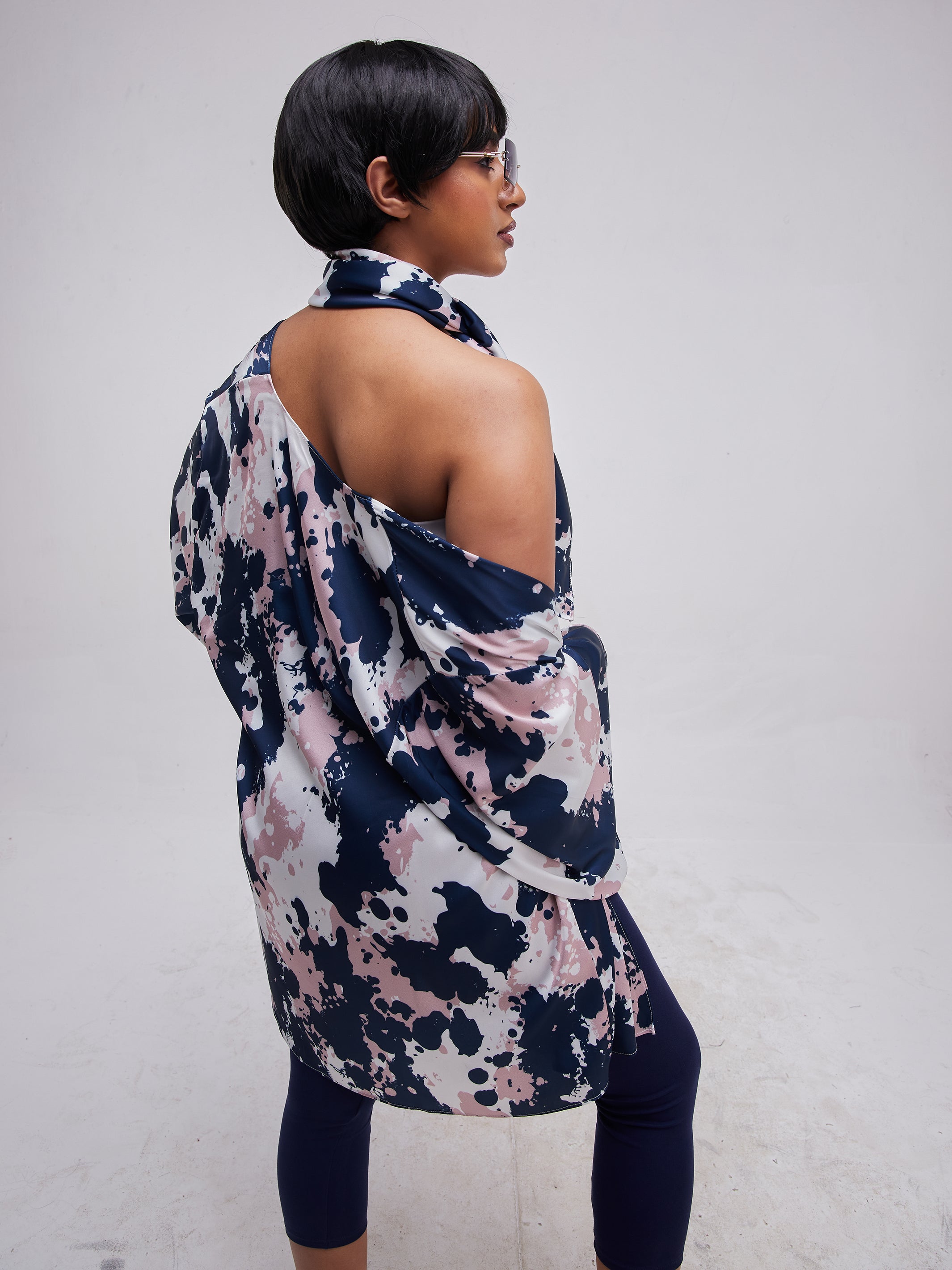 Zoya Essentials Short Satin Kimono - Pink Camo