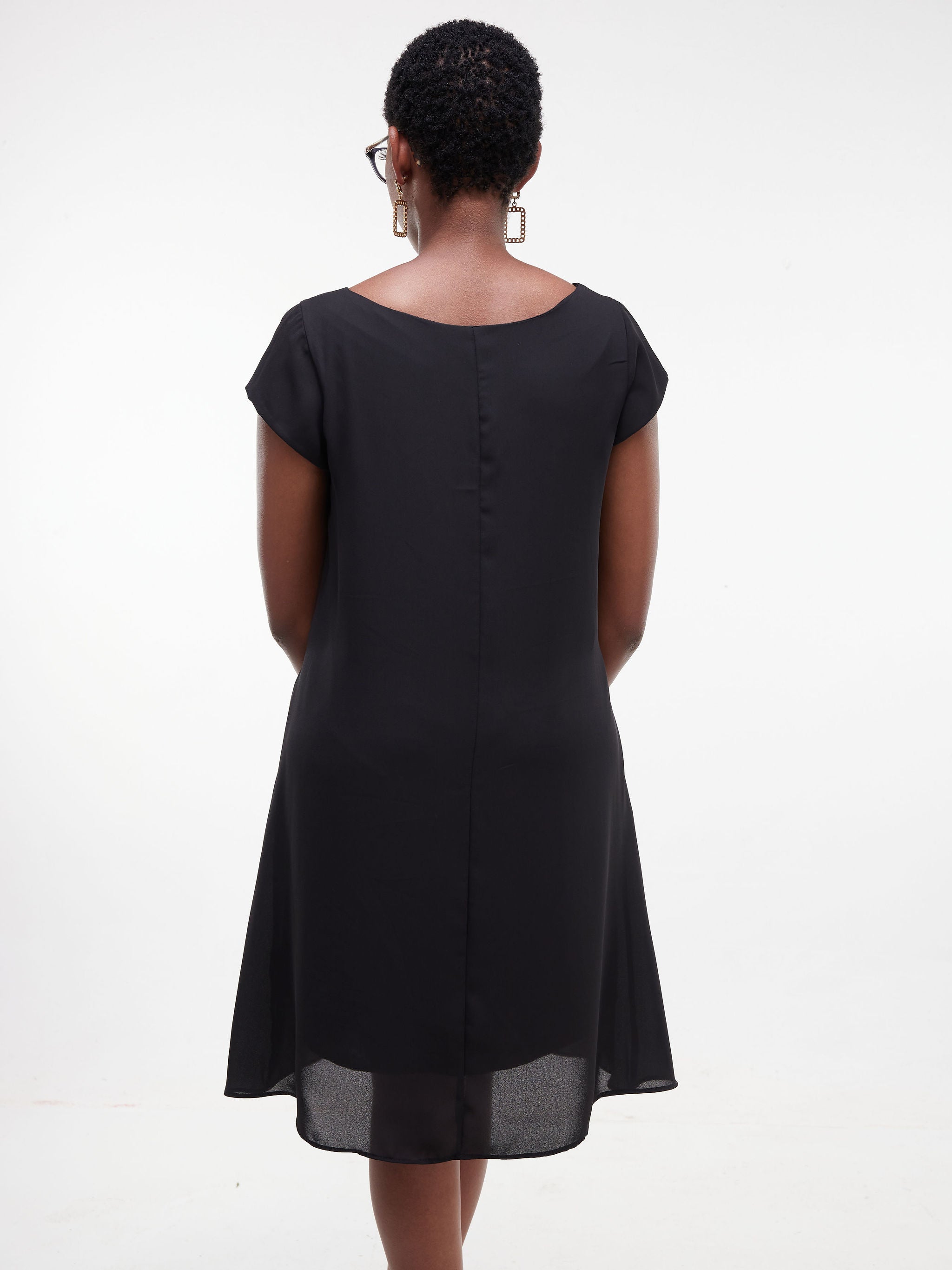 Vivo Basic Cap Sleeve Knee Length Tent Dress - Black