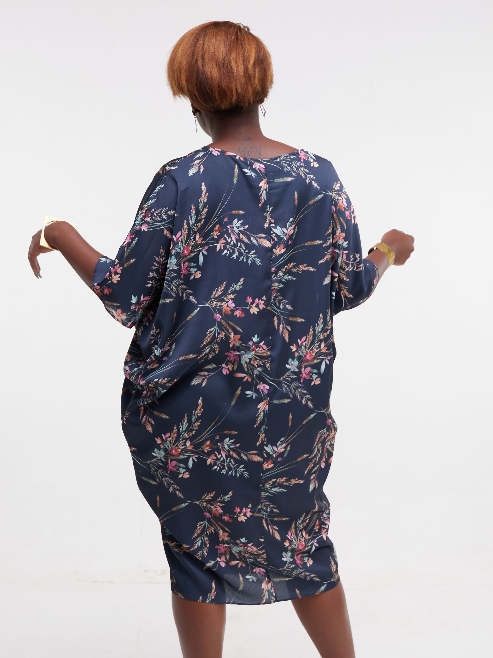 Vivo  Thando Dolman Knee Length Dress - Navy Blue Print