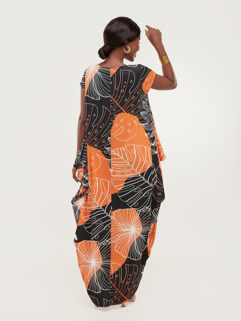 Vivo Tuni Side  Cowl Maxi Dress - Black / Orange Leaf Print