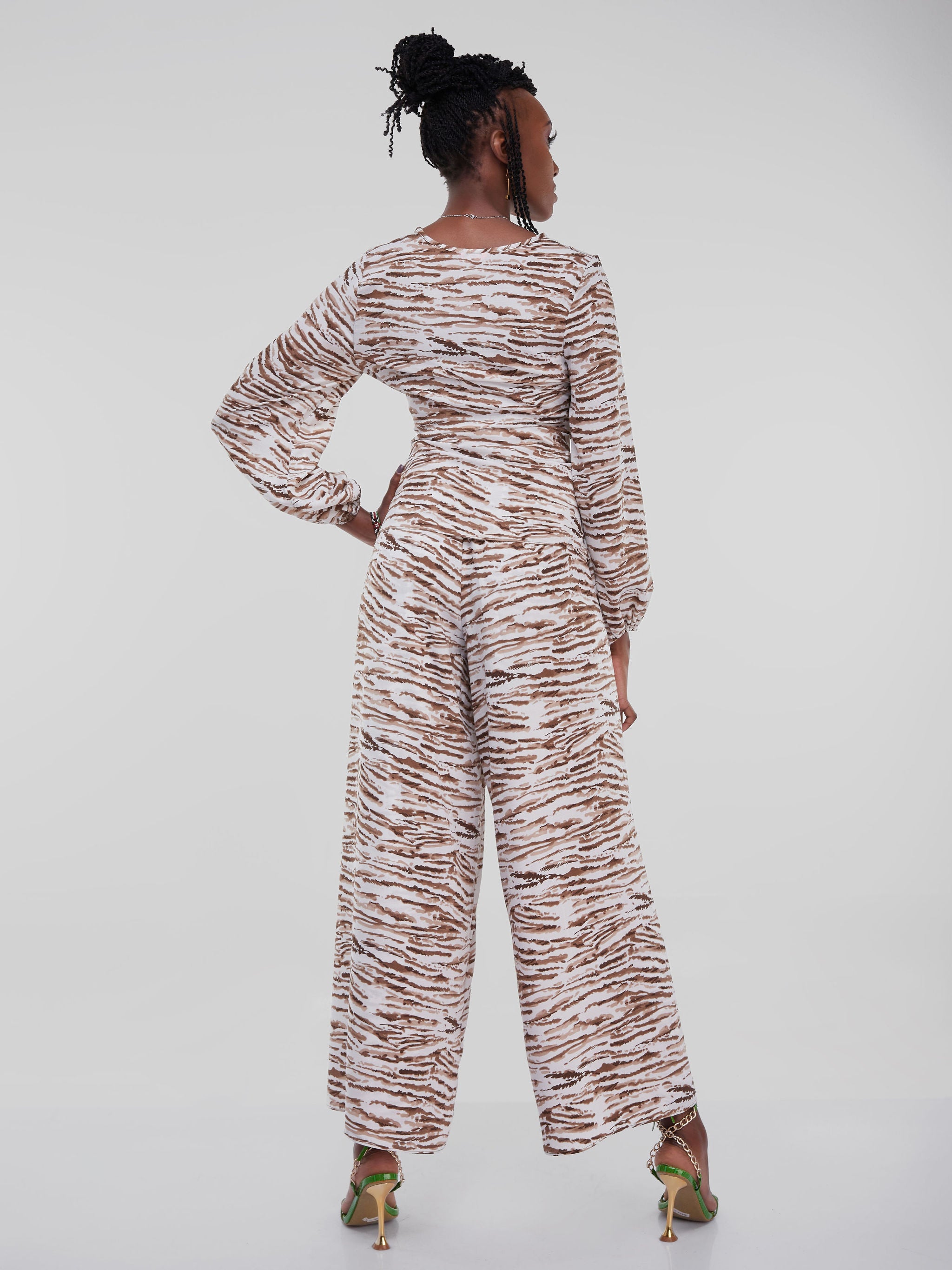 Vivo Dalia Bishop Sleeve Tie Top - Brown