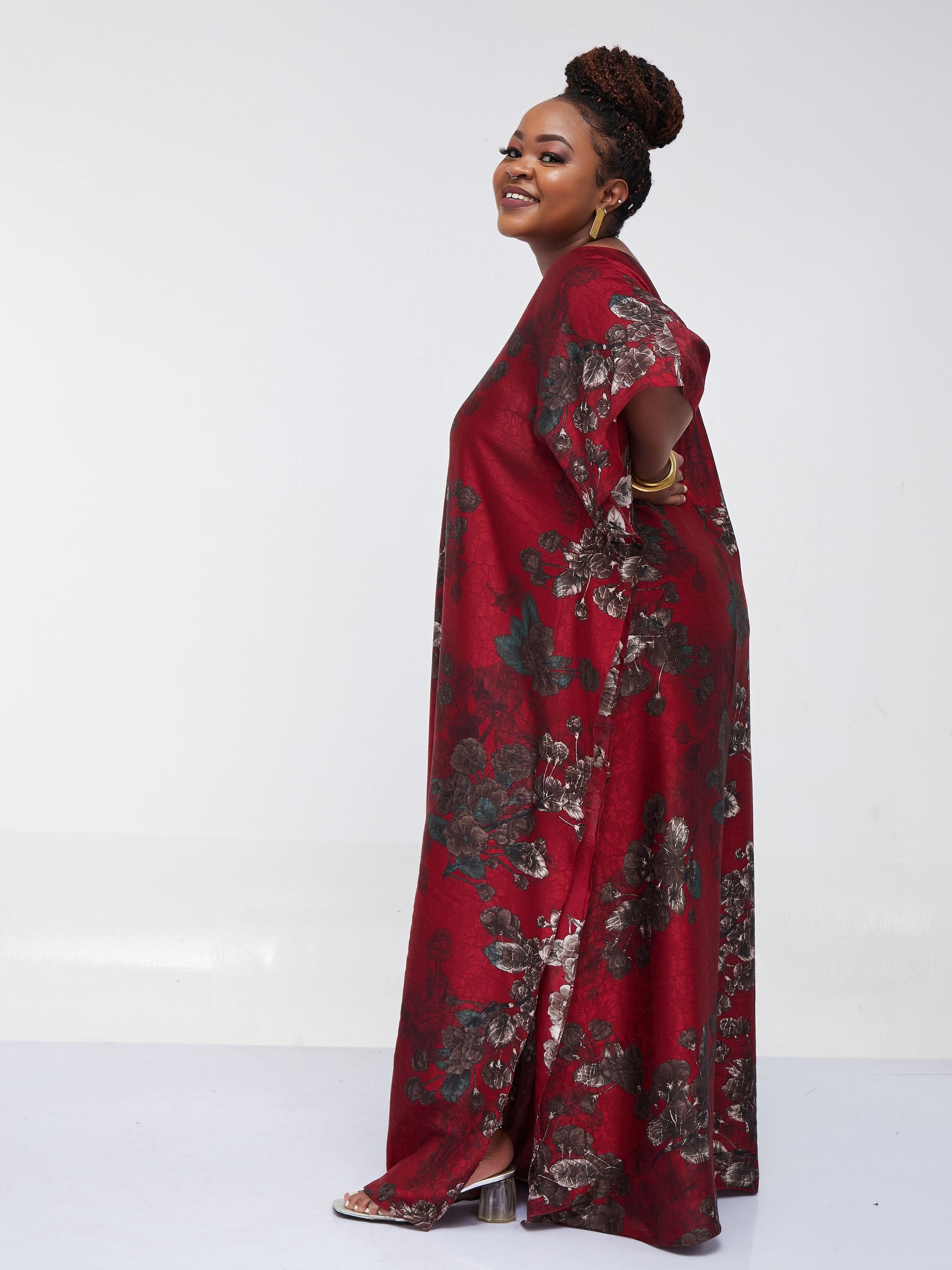 Vivo Basic V-Neck Satin Kaftan - Maroon / Brown Floral Print