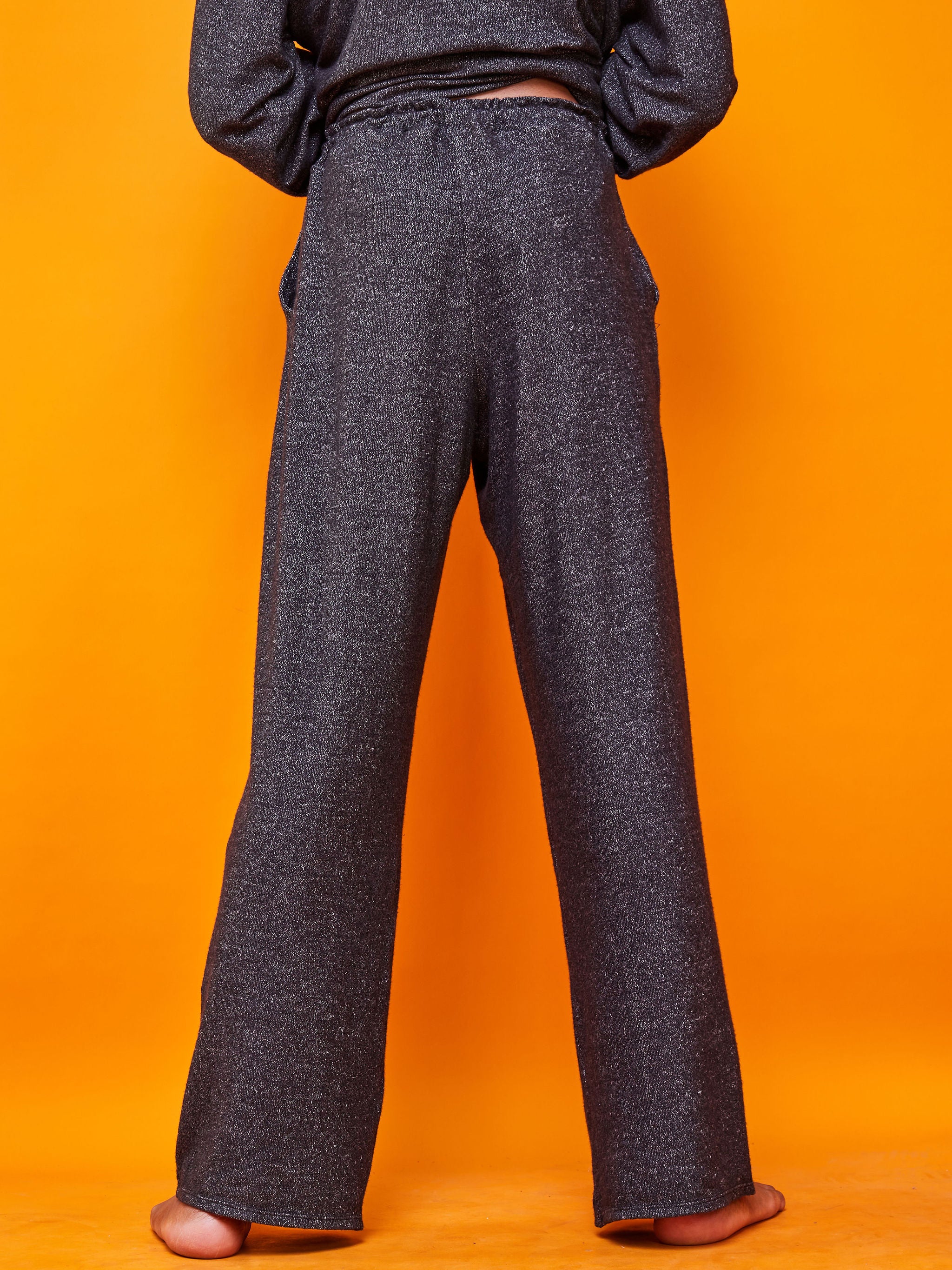 Zoya Brave Sweater Pants - Black