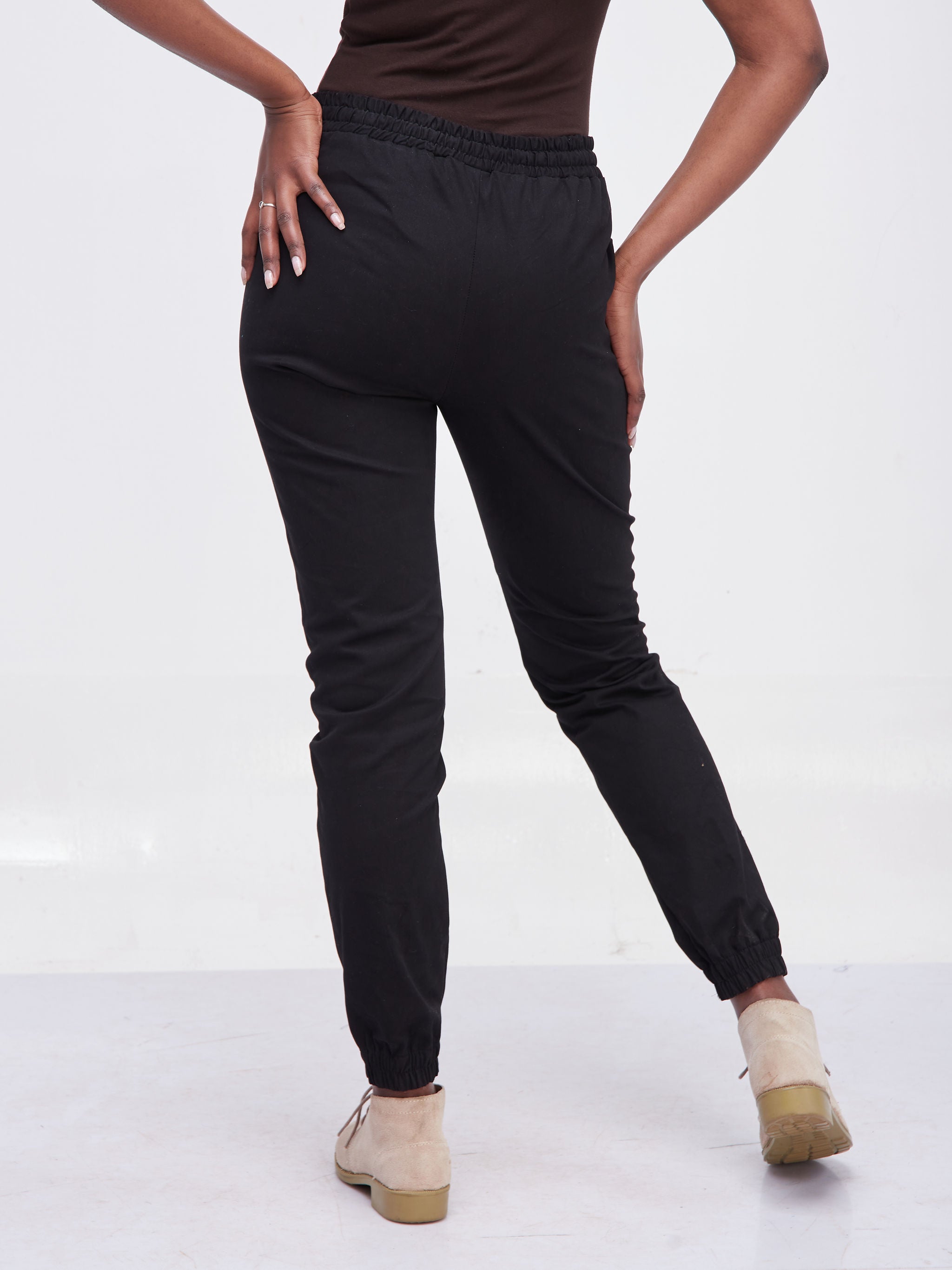 Safari Kaya Joggers - Black