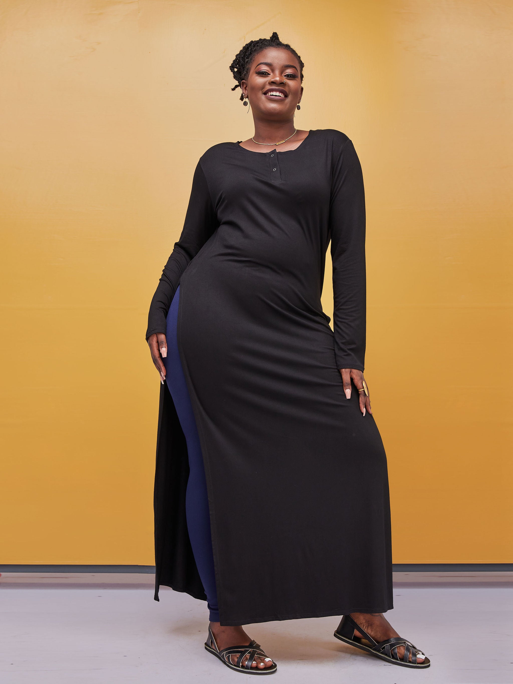 Zoya Brave Maxi Slit Top - Black