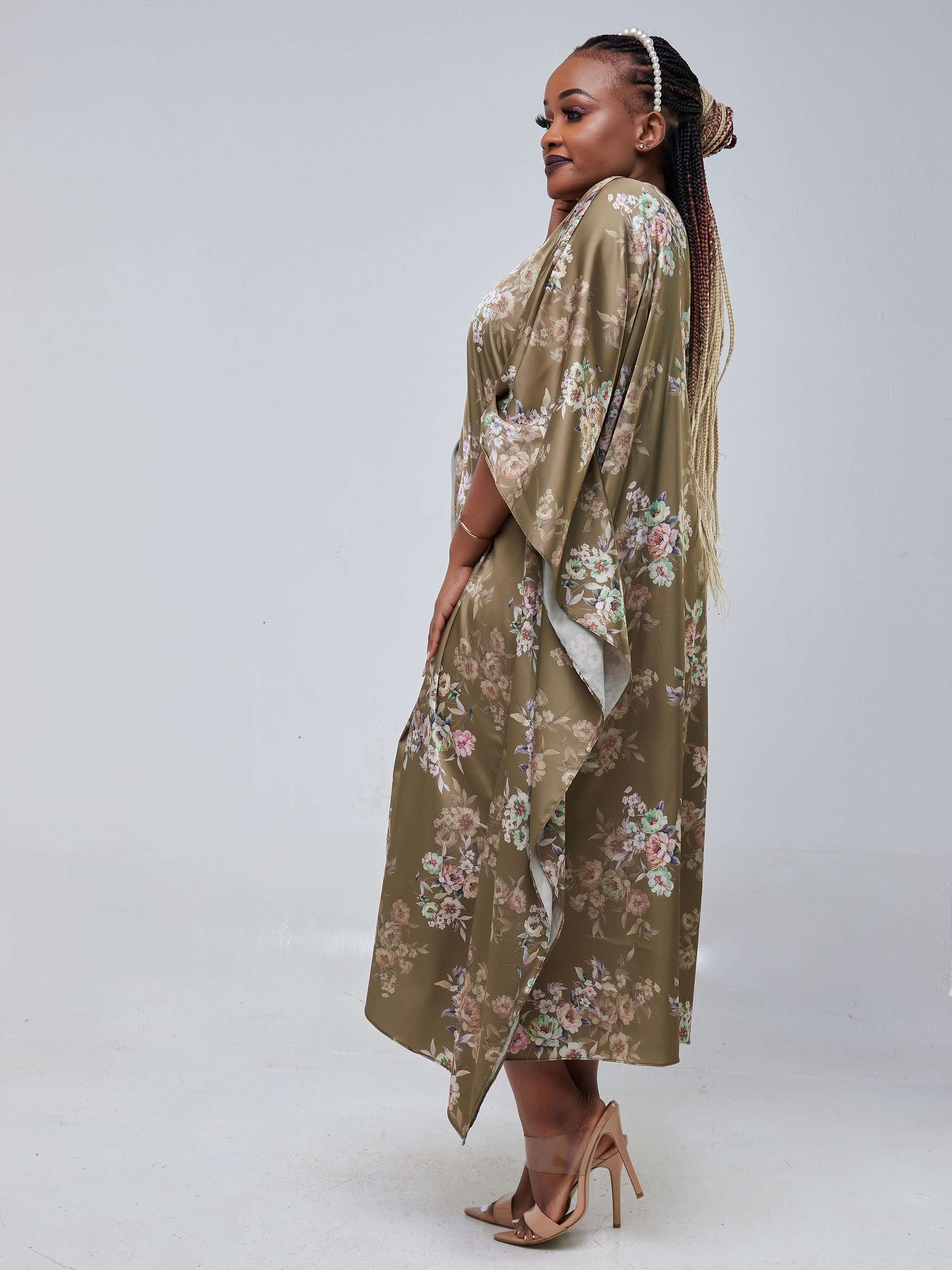 Vivo Jamila V-Neck Midi Kaftan - Hunters Green Leaf Print