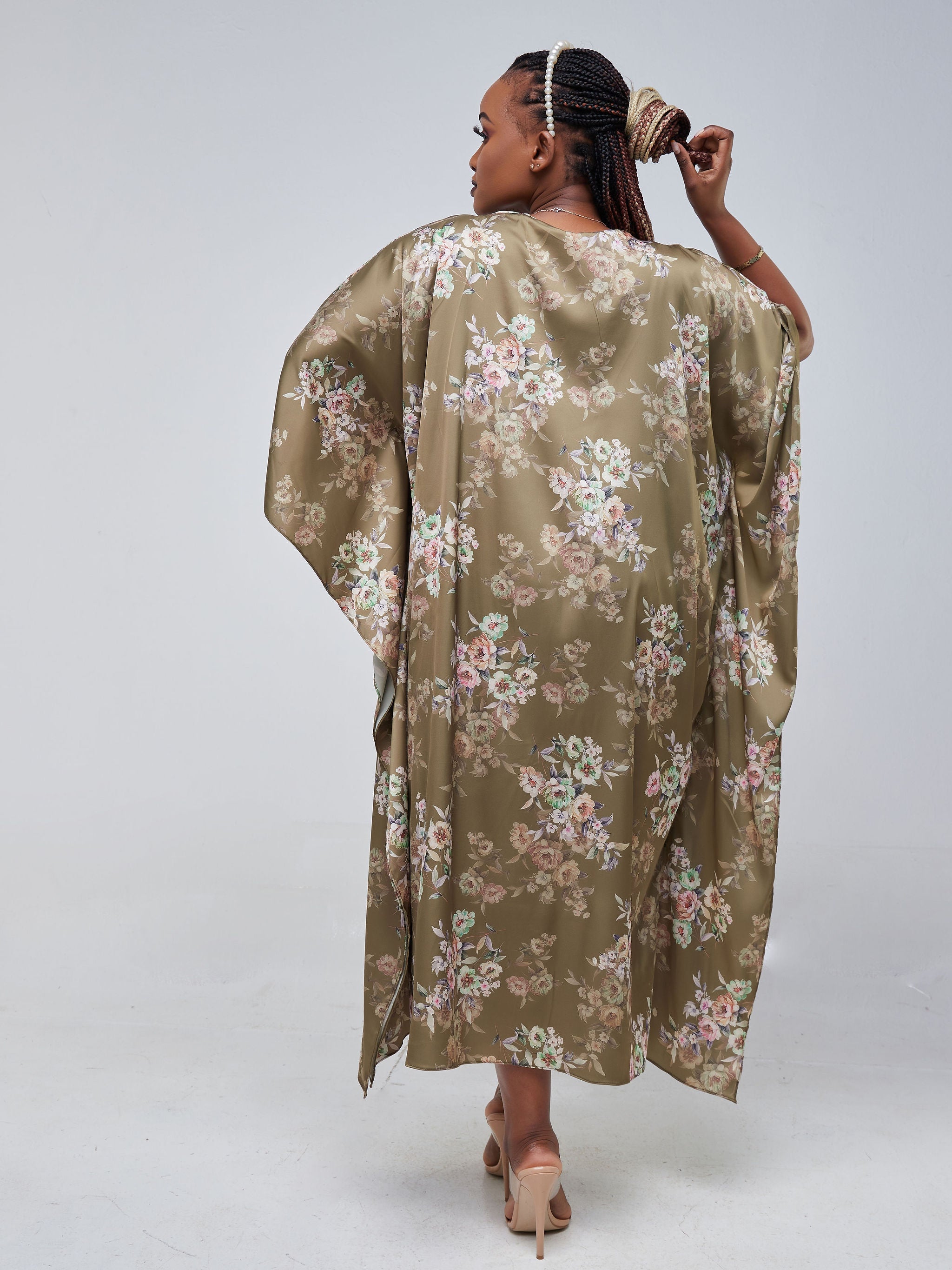 Vivo Jamila V-Neck Midi Kaftan - Hunters Green Leaf Print
