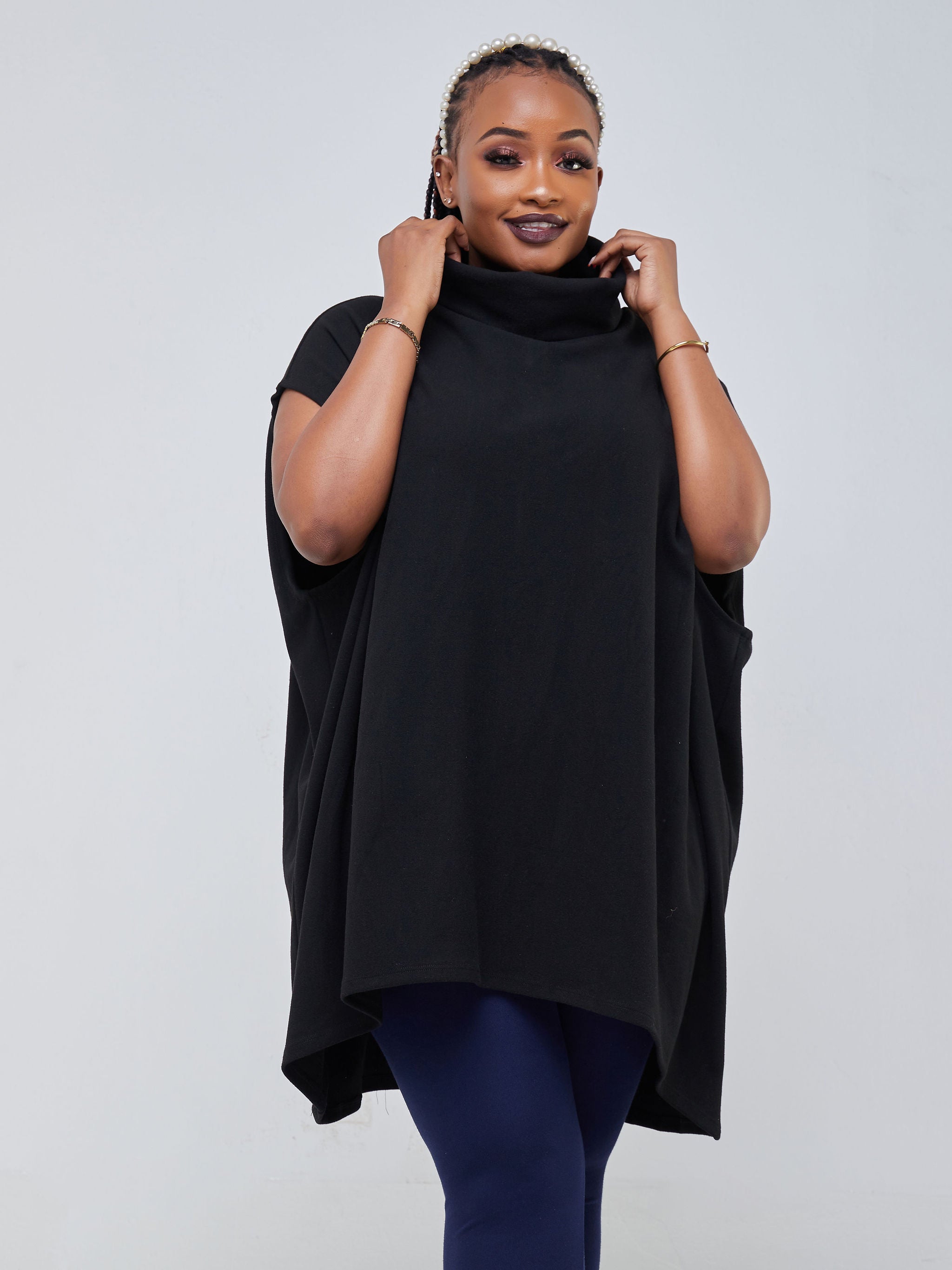 Vivo Binti Poncho - Black