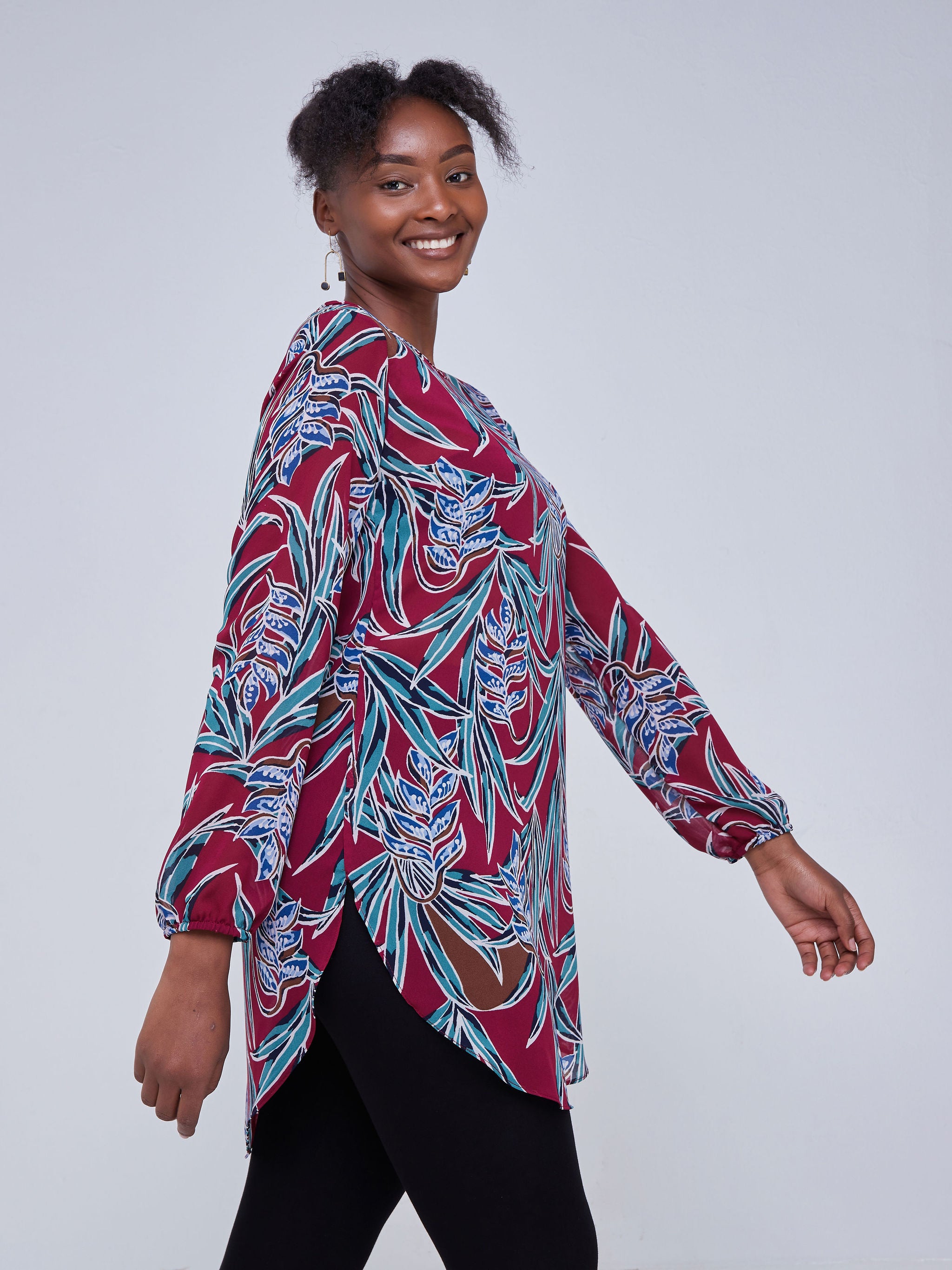 Vivo Basic Tsavo Scalloped Chiffon Top - Maroon Floral Print