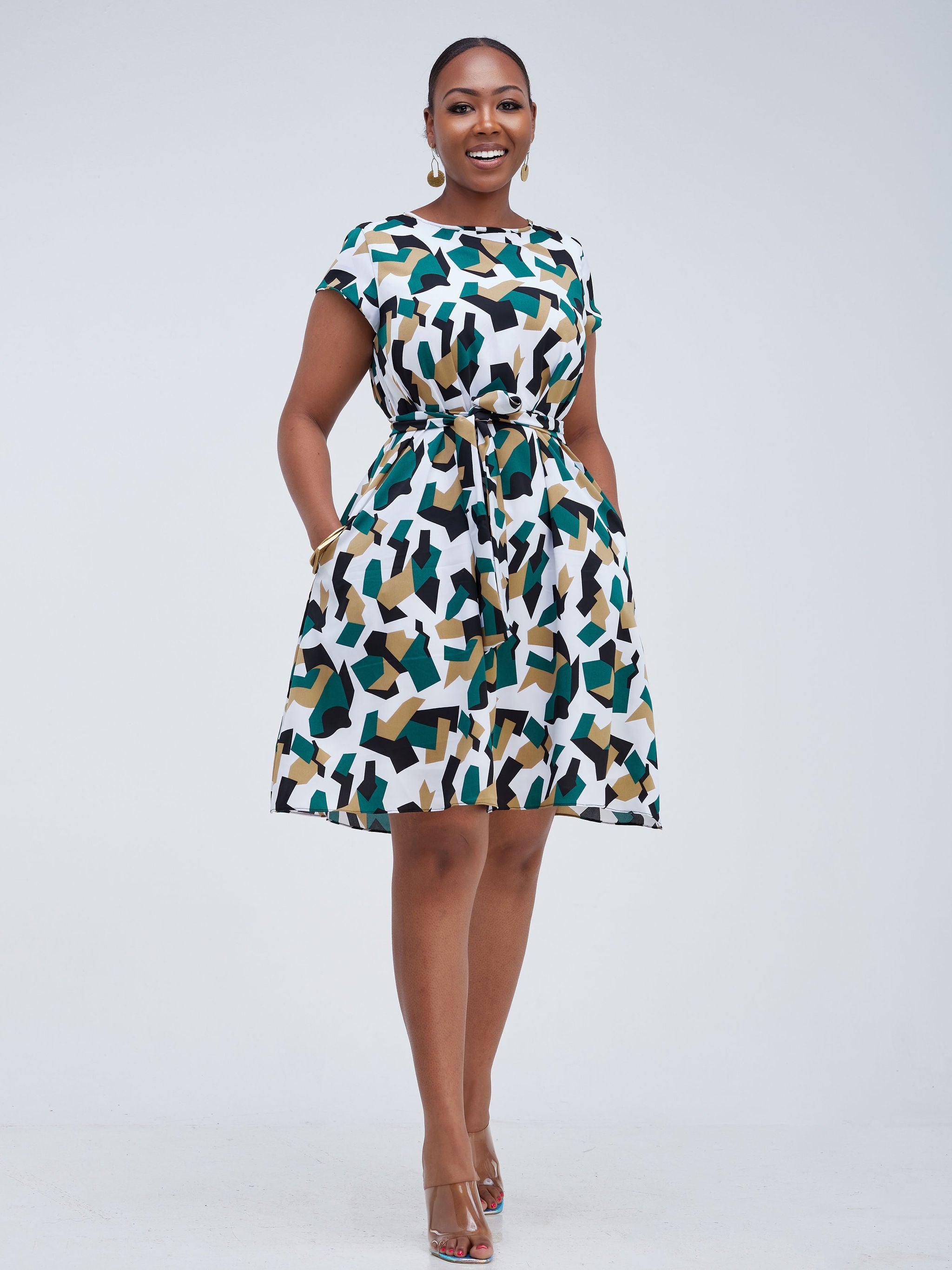 Vivo Basic Cap Sleeve Knee Length Tent Dress - Green Abstract Print