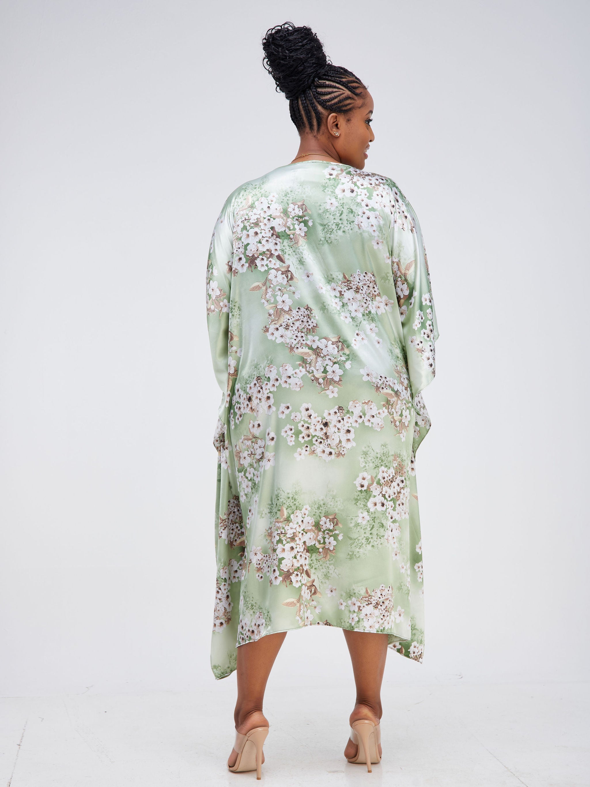 Vivo Jamila V-Neck Midi Kaftan - Light Green / Brown floral