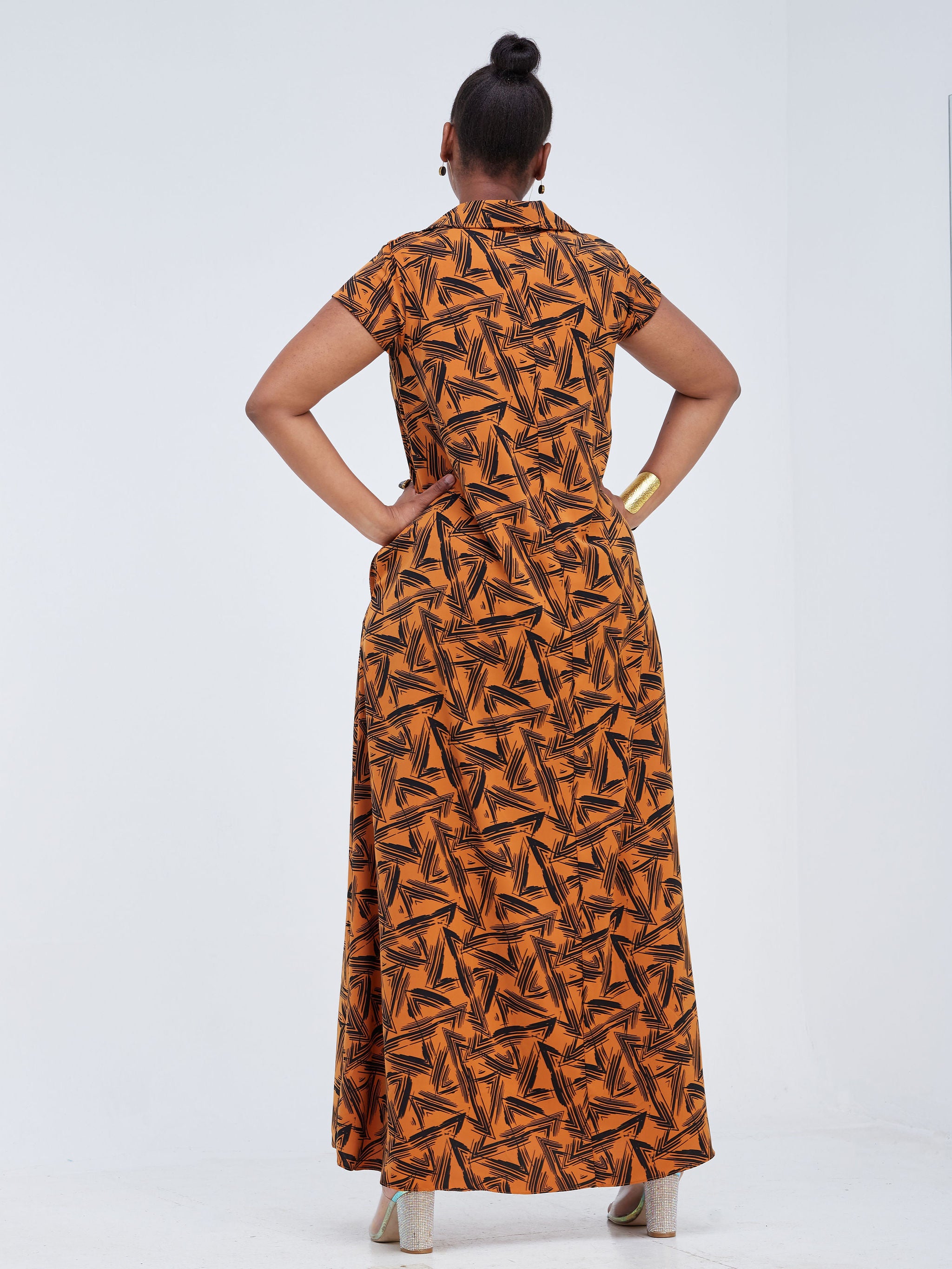 Vivo Zuri Cap Sleeved Maxi Dress - Brown Geometric Print